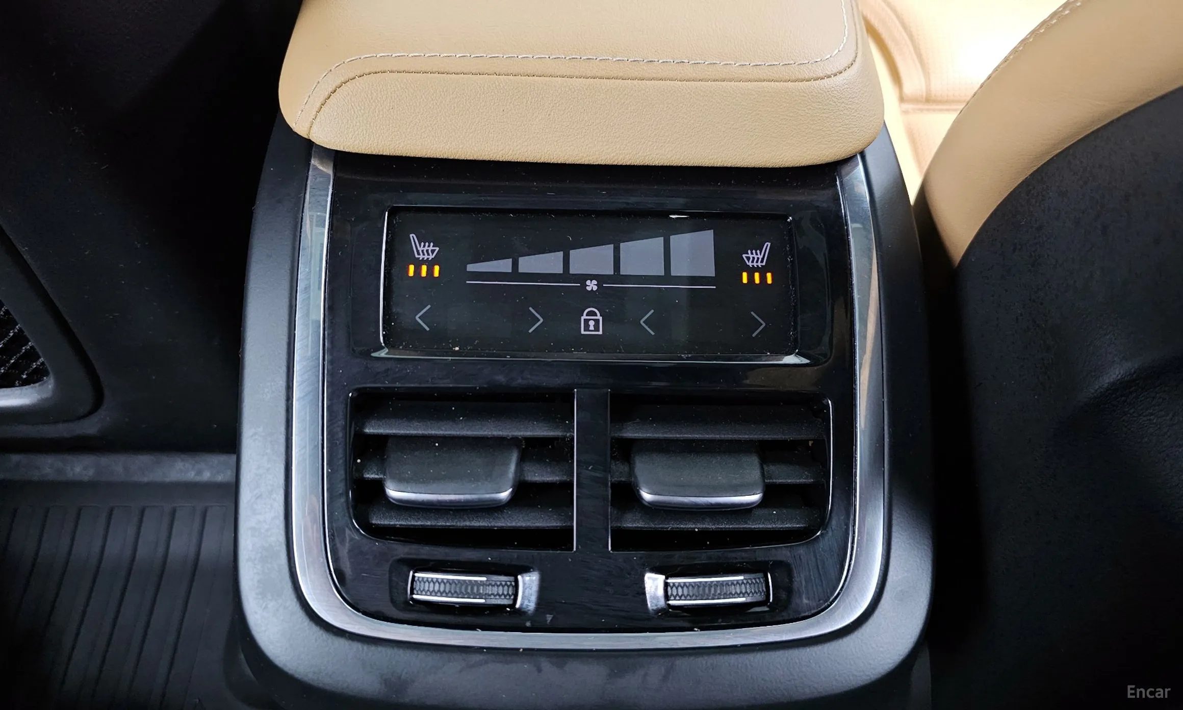 Volvo XC60 Gen 2 превью 18