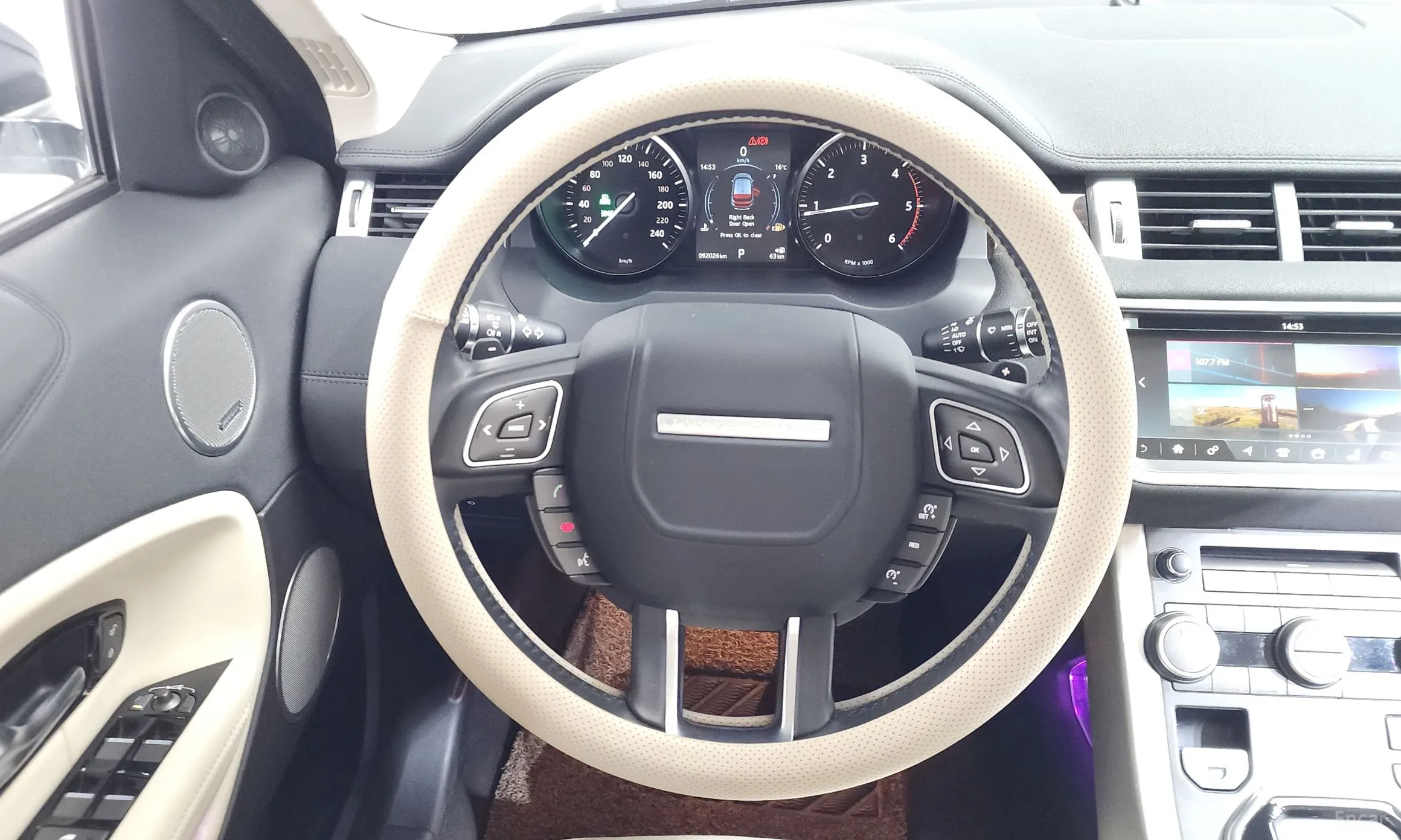 Land Rover Range Rover Evoque превью 13