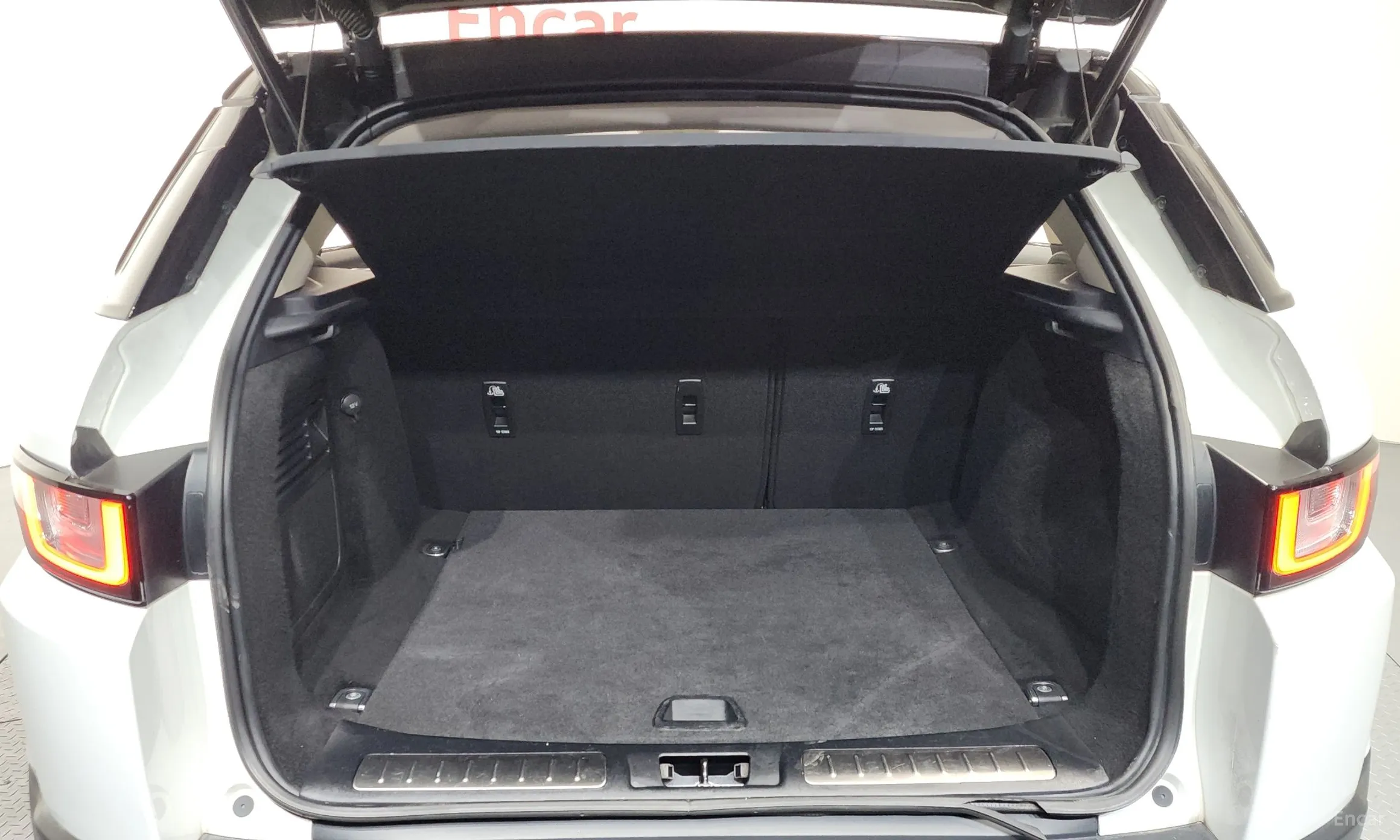 Land Rover Range Rover Evoque превью 20