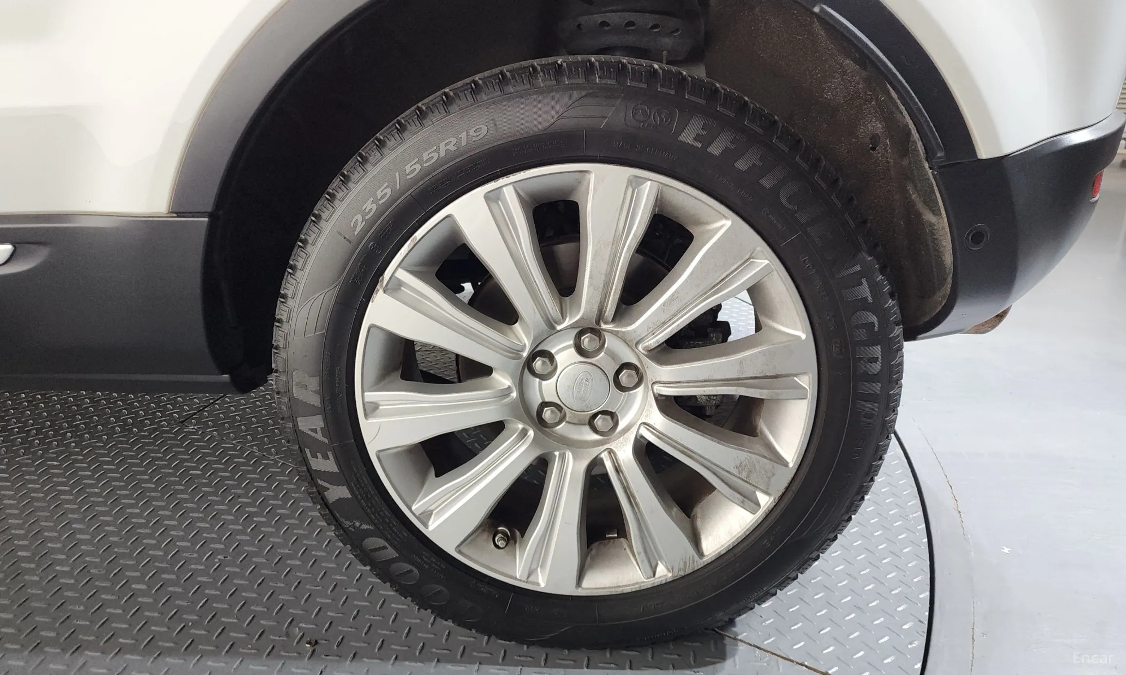 Land Rover Range Rover Evoque превью 5