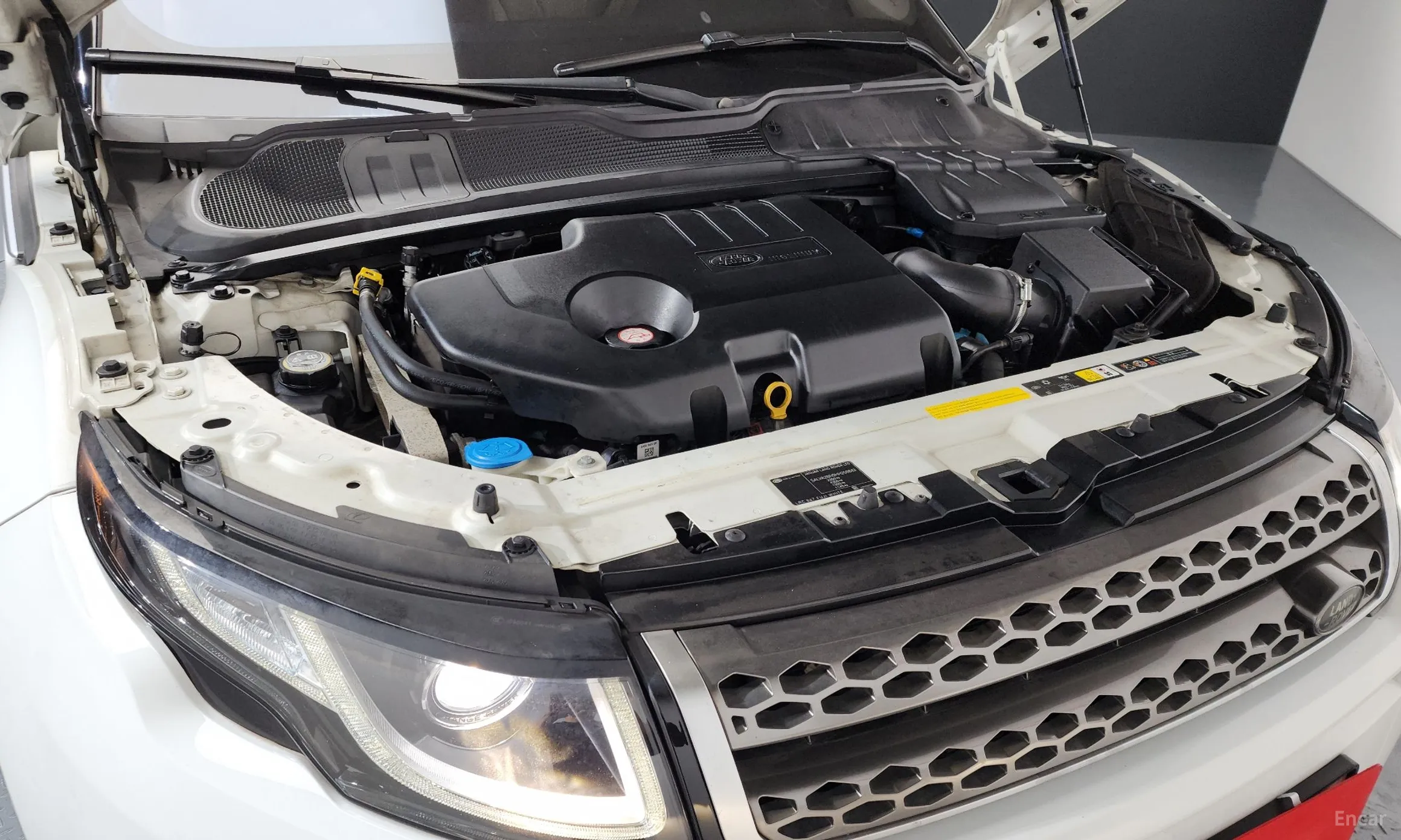 Land Rover Range Rover Evoque превью 6