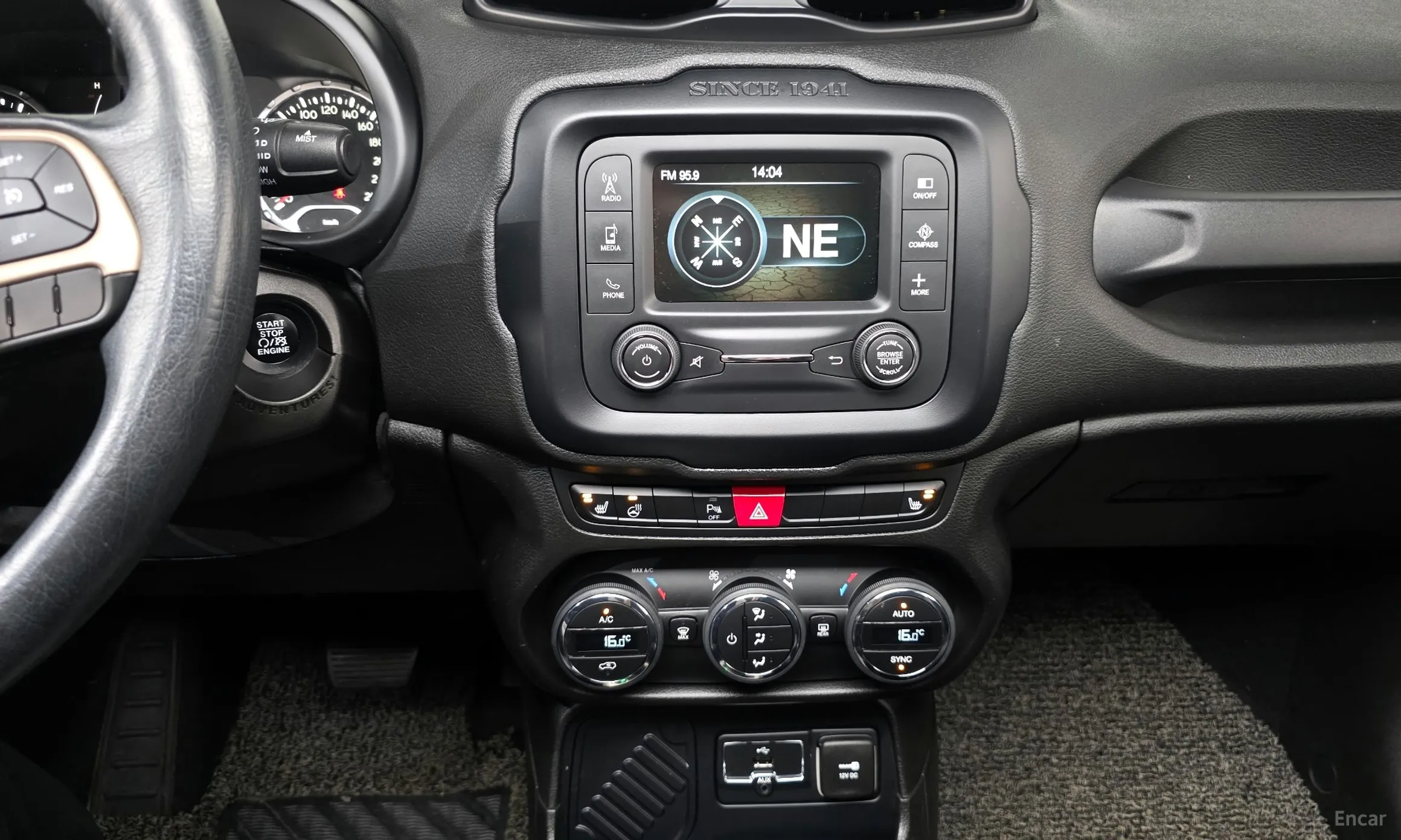 Jeep Renegade превью 14