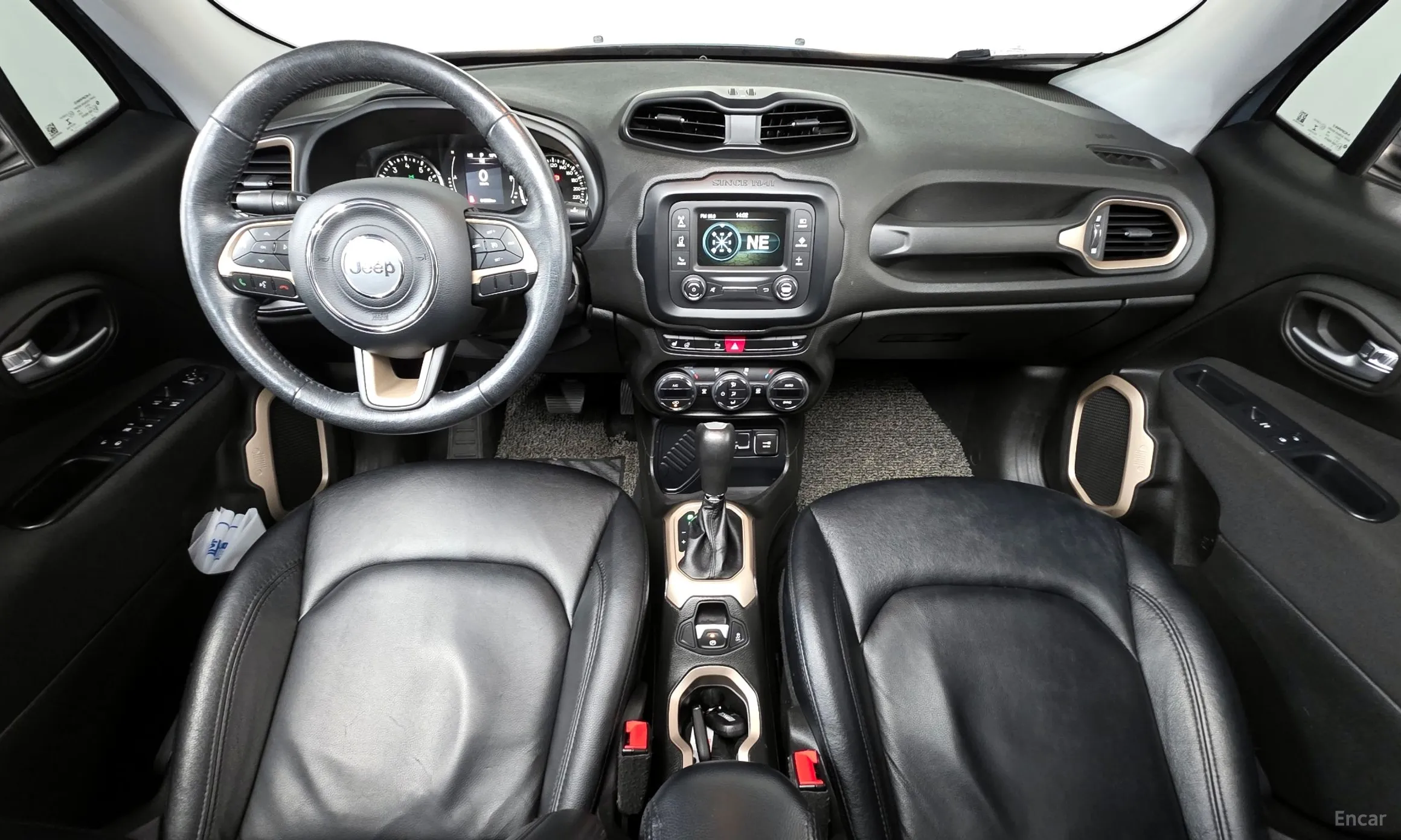 Jeep Renegade превью 7