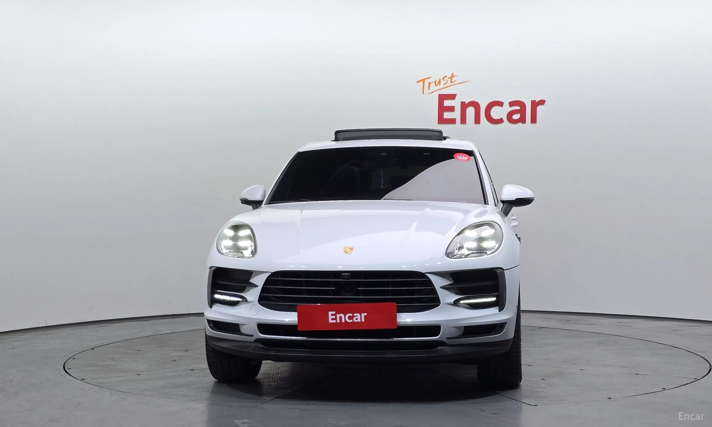 Porsche Macan превью 3