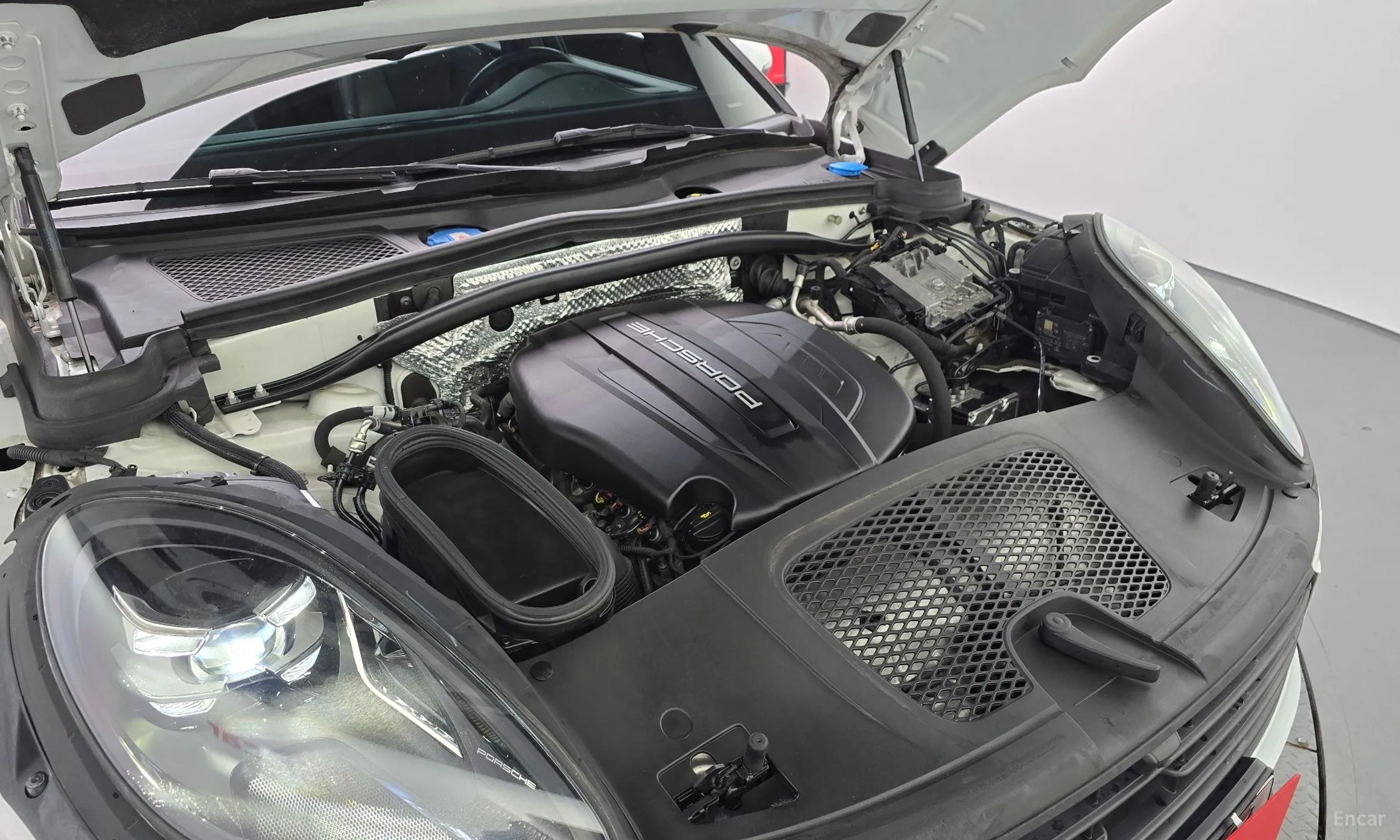 Porsche Macan превью 6