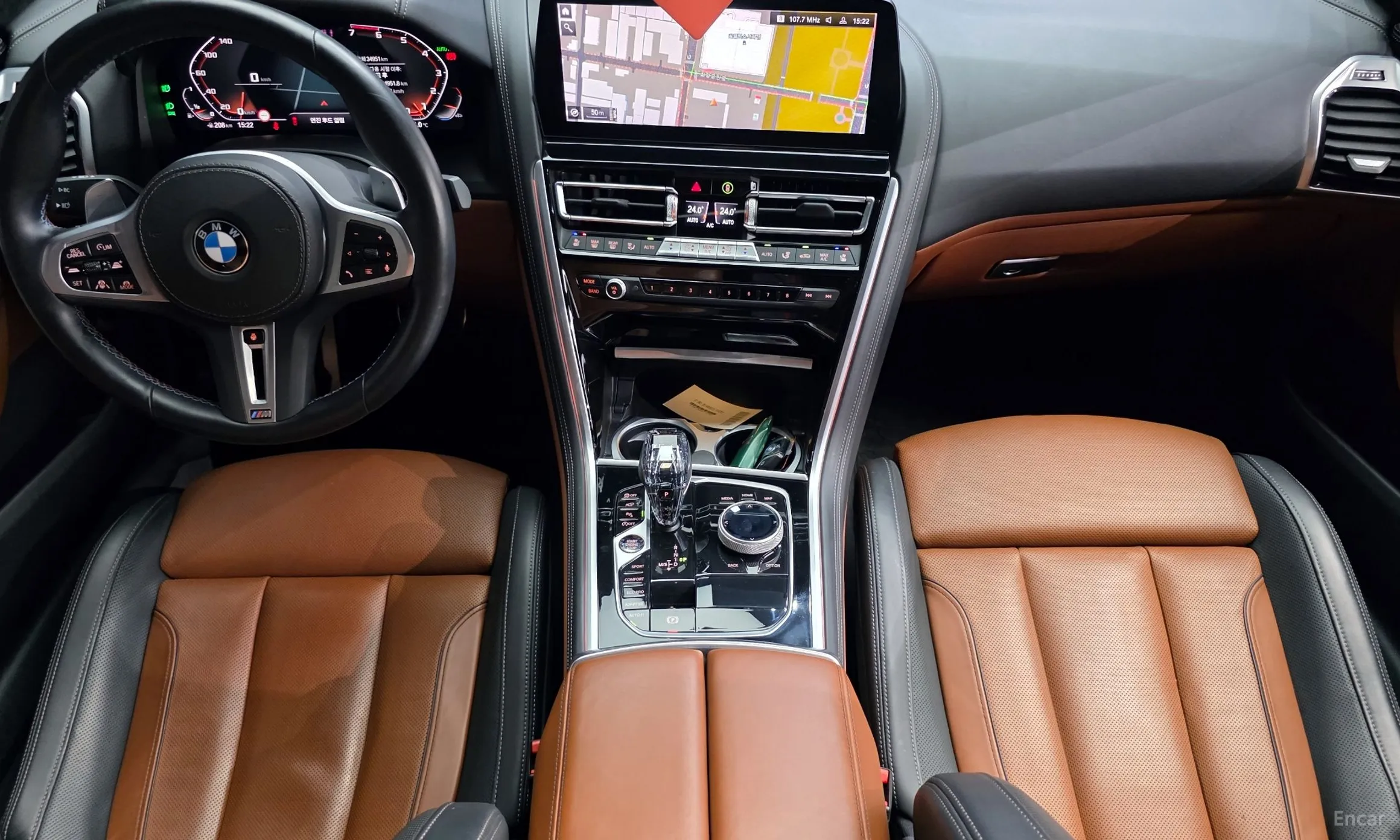 BMW 8-series (G15) превью 7
