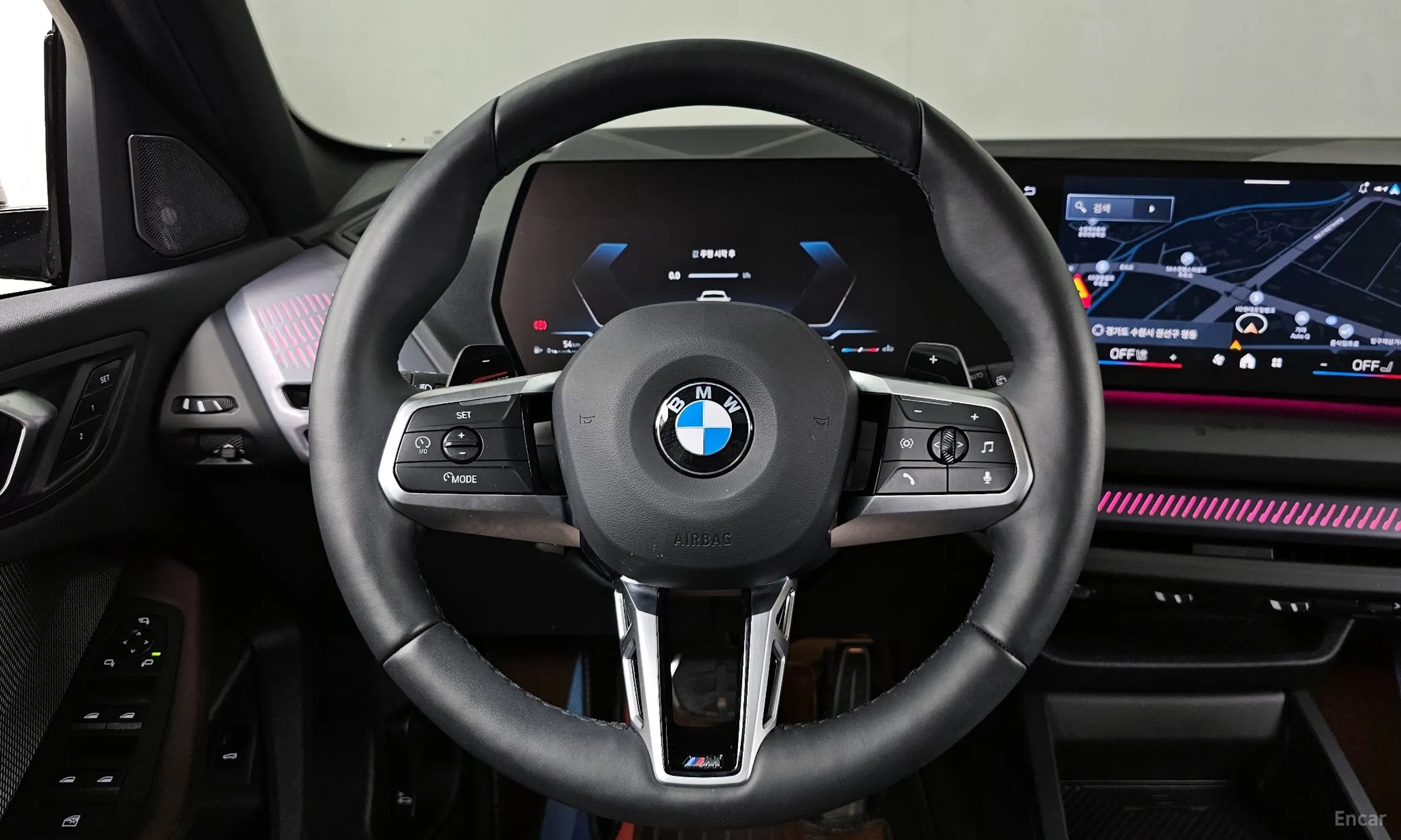 BMW 1 Series (F70) превью 13