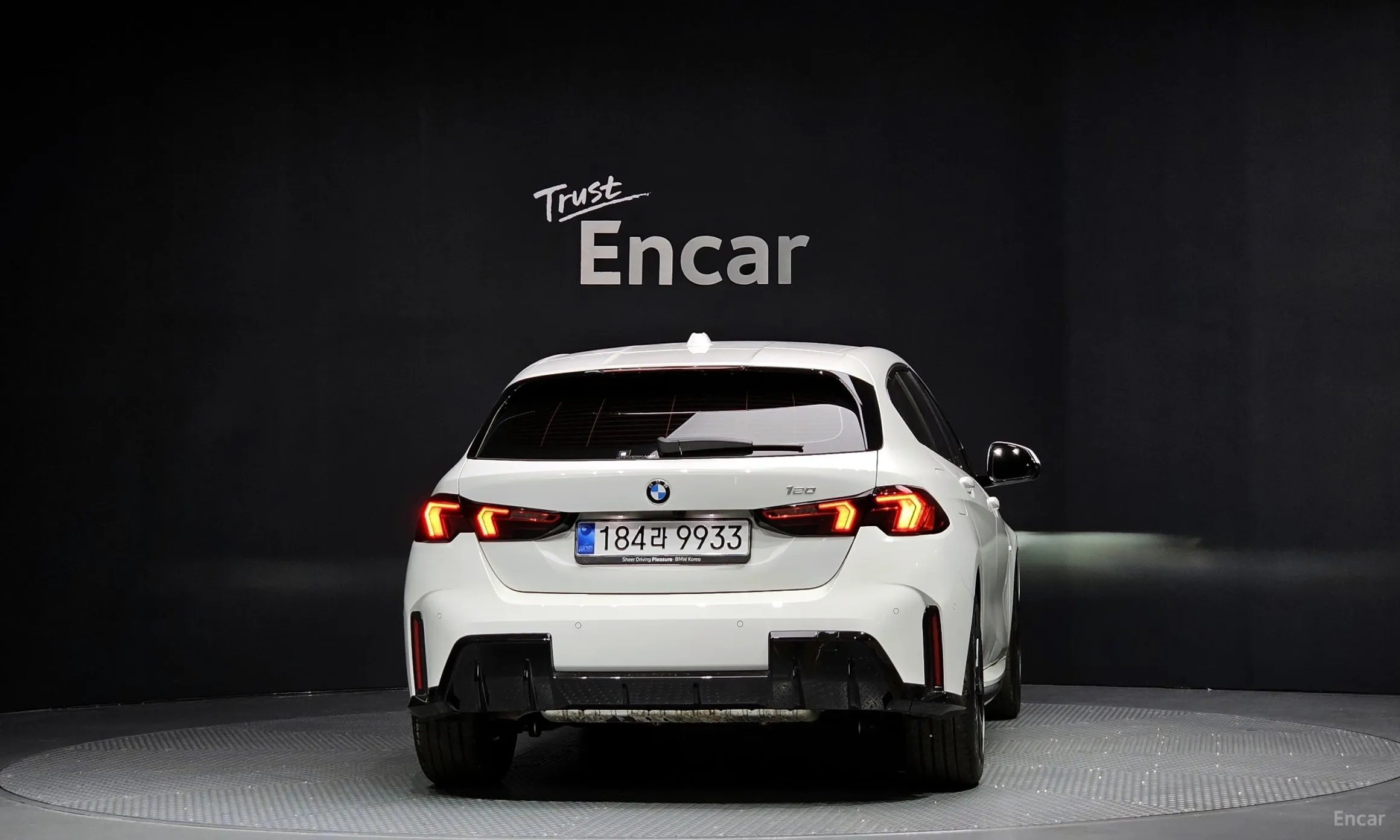 BMW 1 Series (F70) превью 4