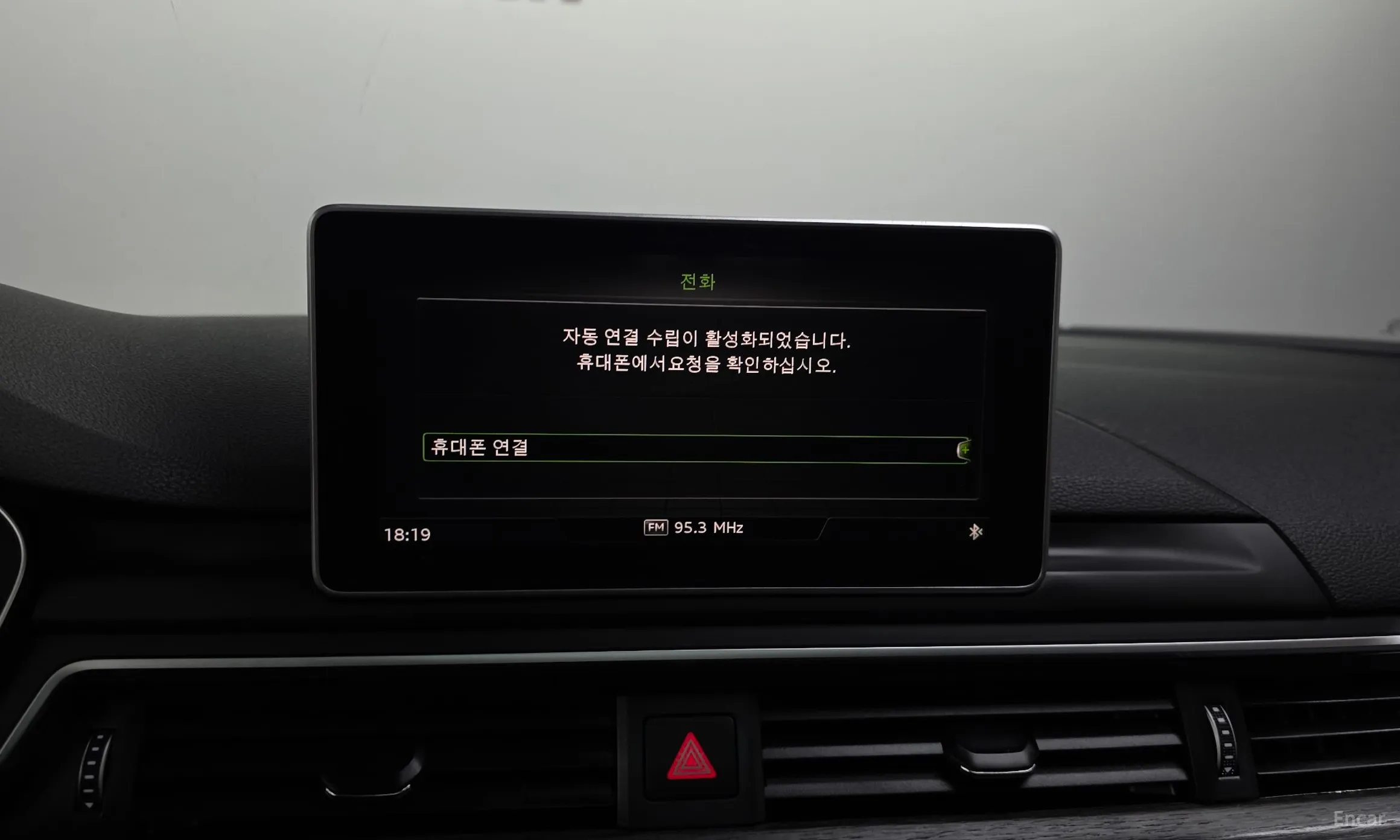 Audi A4 (B9) превью 16