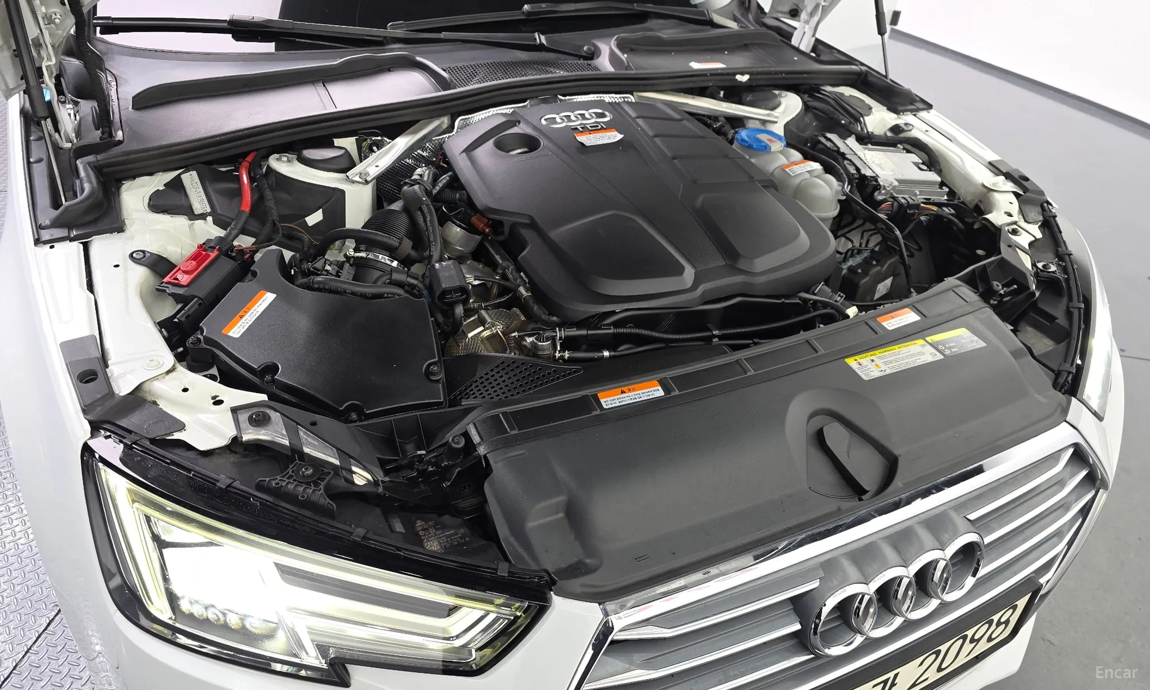 Audi A4 (B9) превью 6