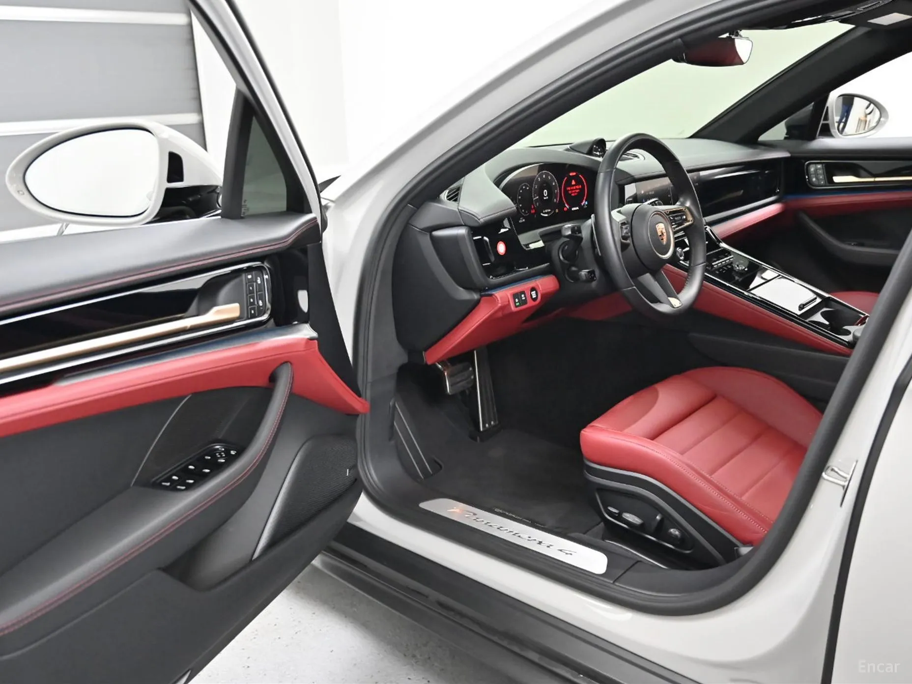 Porsche Panamera (976) превью 12