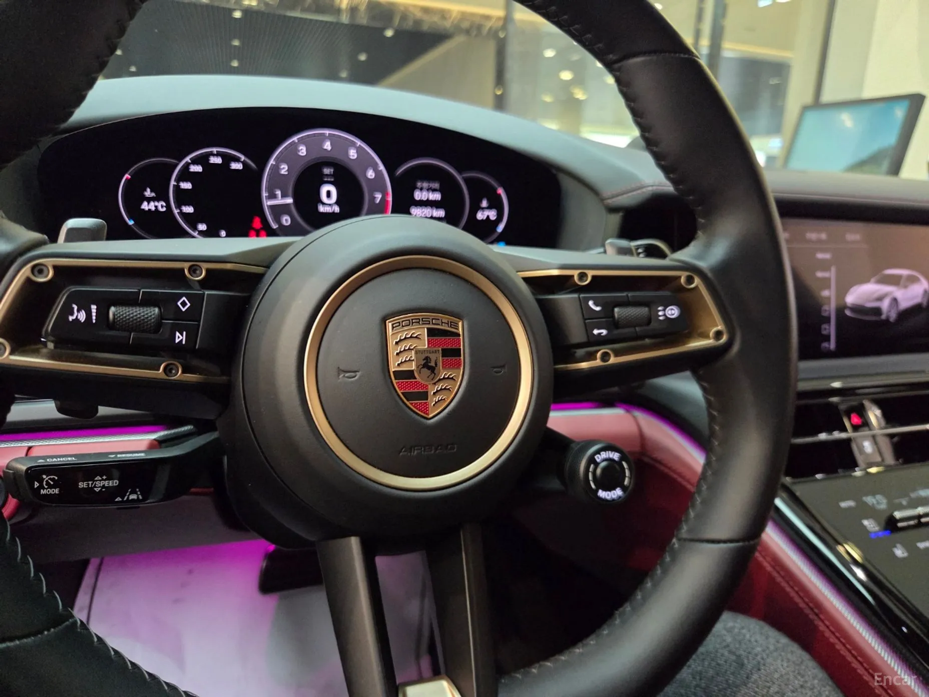 Porsche Panamera (976) превью 13