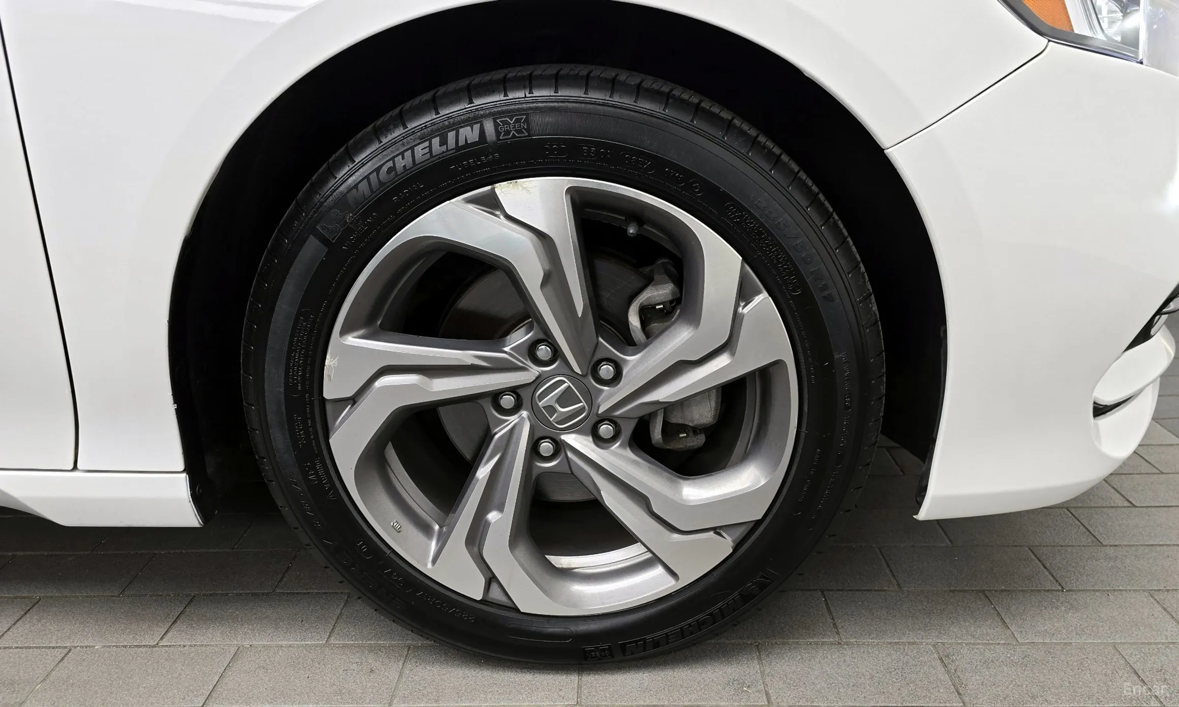Honda Accord 10th Generation превью 5