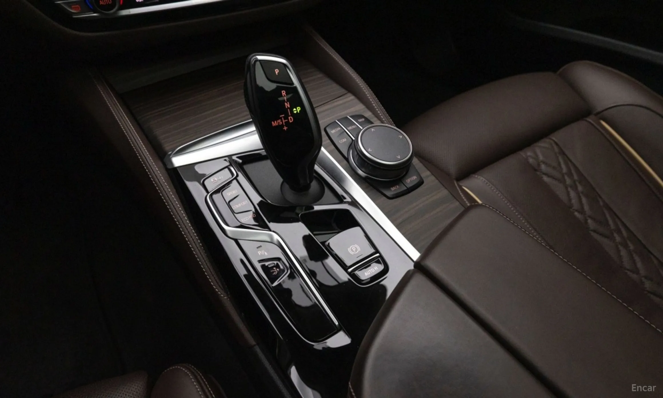 BMW 6-Series GT (G32) превью 15