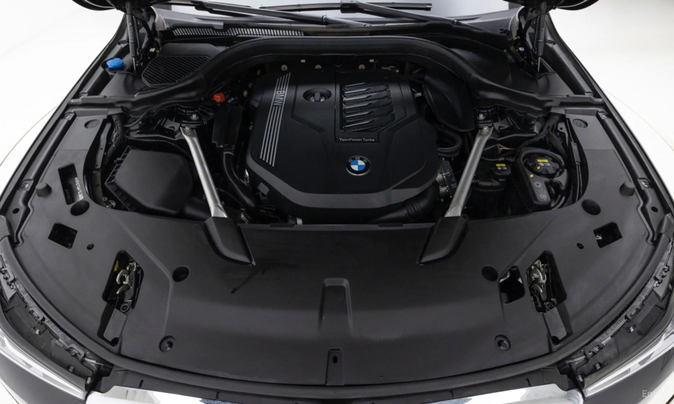 BMW 6-Series GT (G32) превью 8