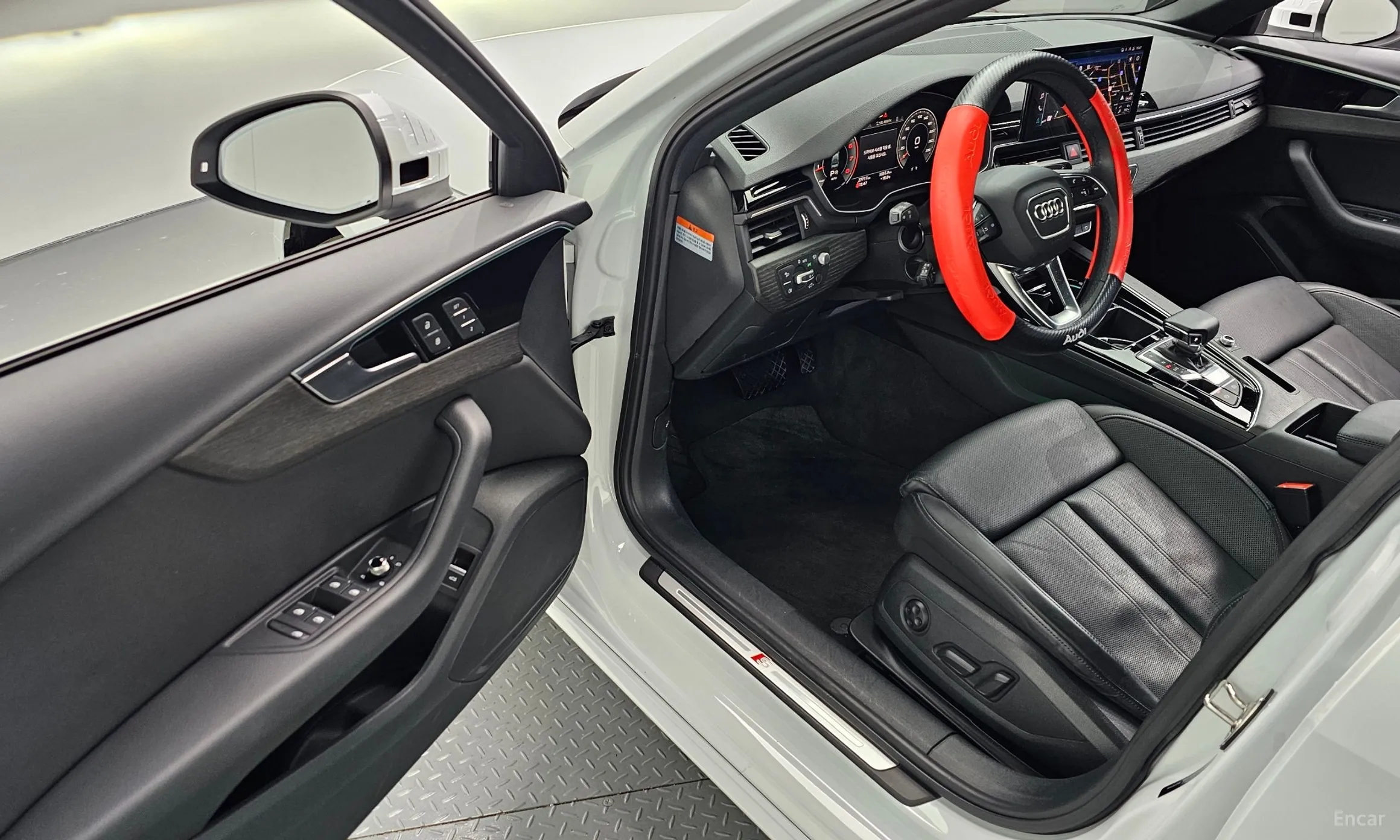 Audi A4 (B9) превью 11