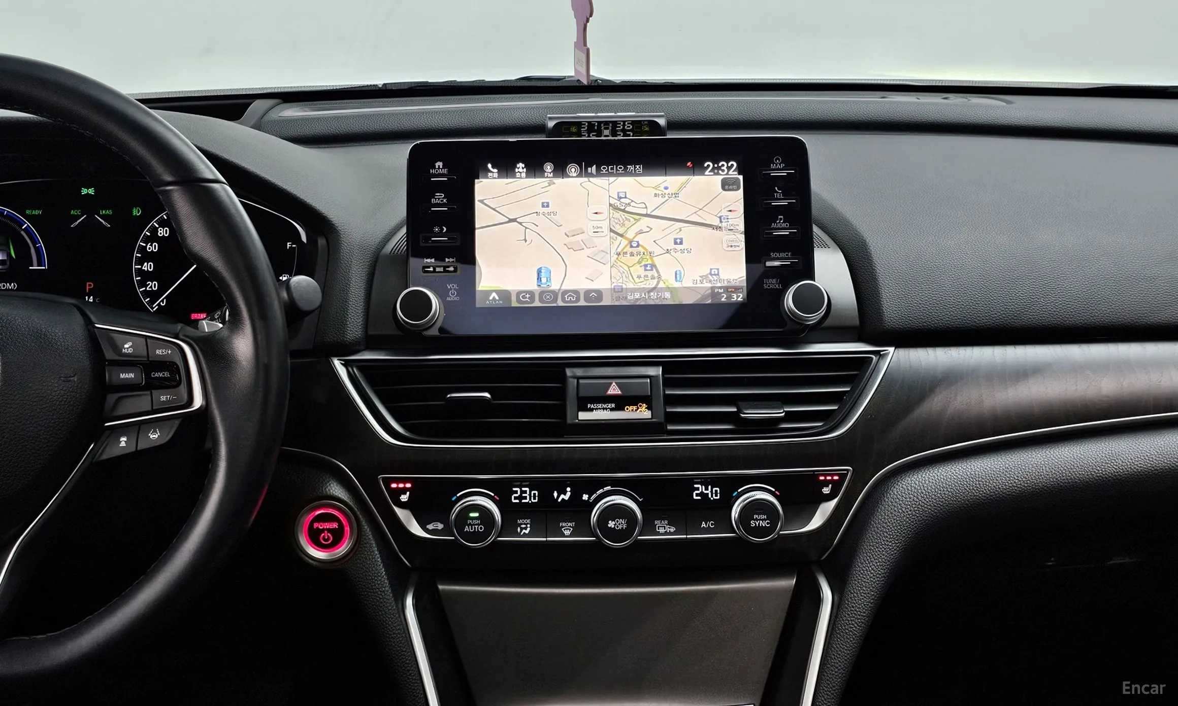 Honda Accord 10th Generation превью 16