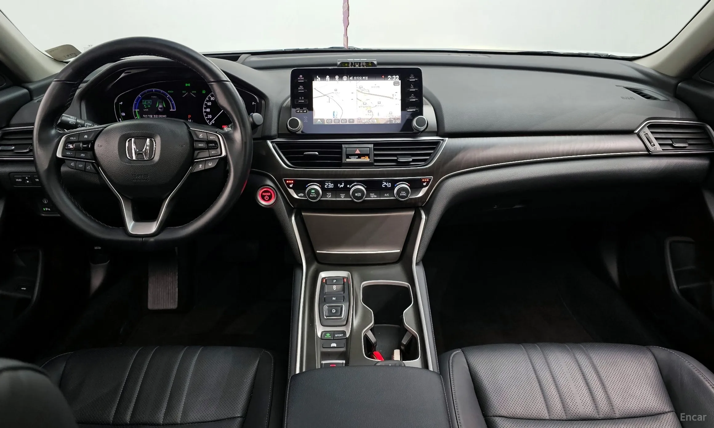 Honda Accord 10th Generation превью 7