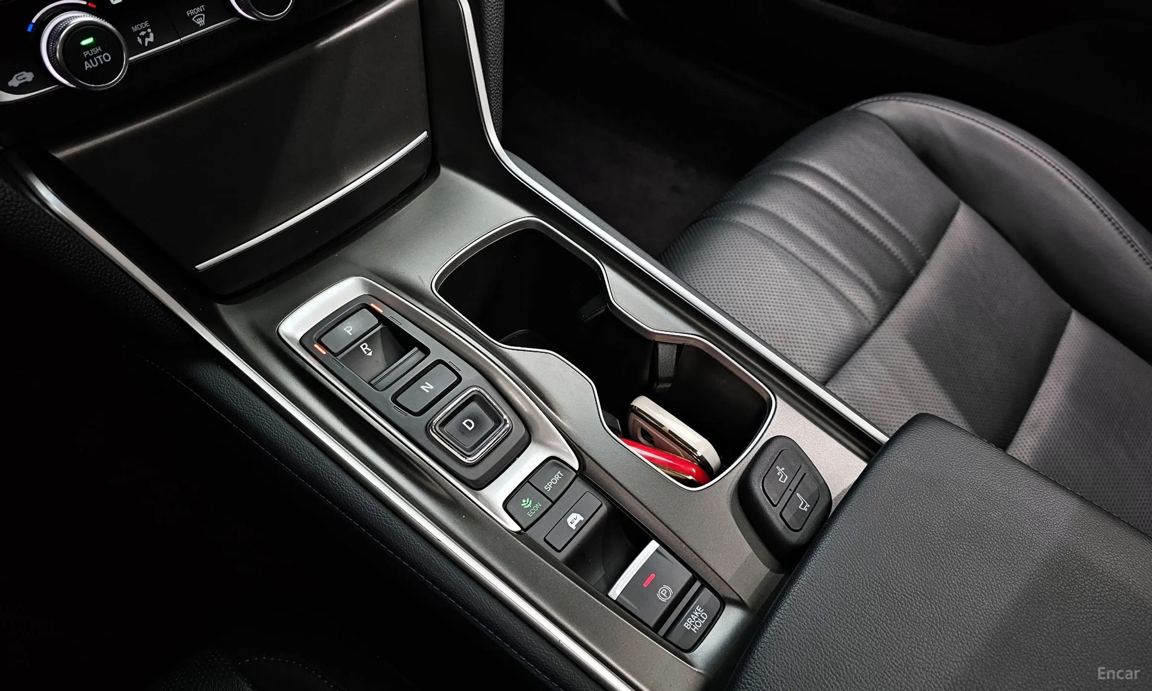 Honda Accord 10th Generation превью 9