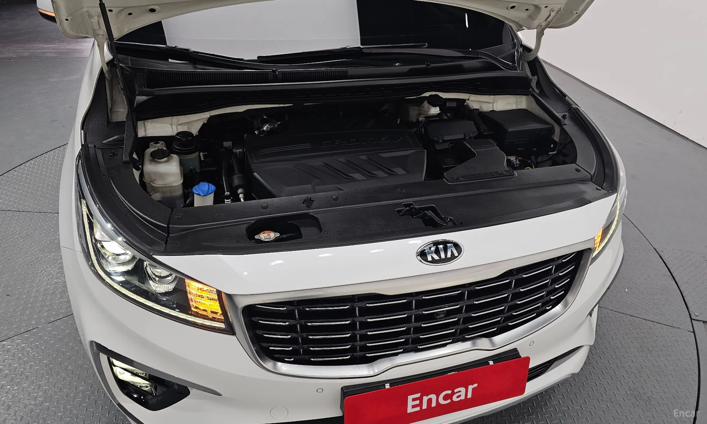 Kia Carnival превью 6