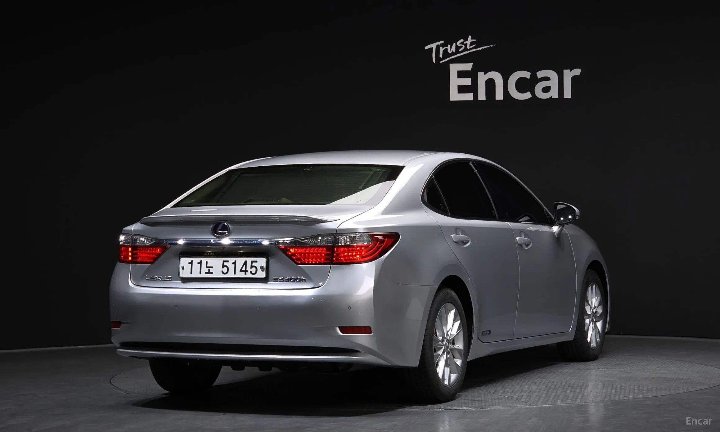 Lexus New ES300h превью 2