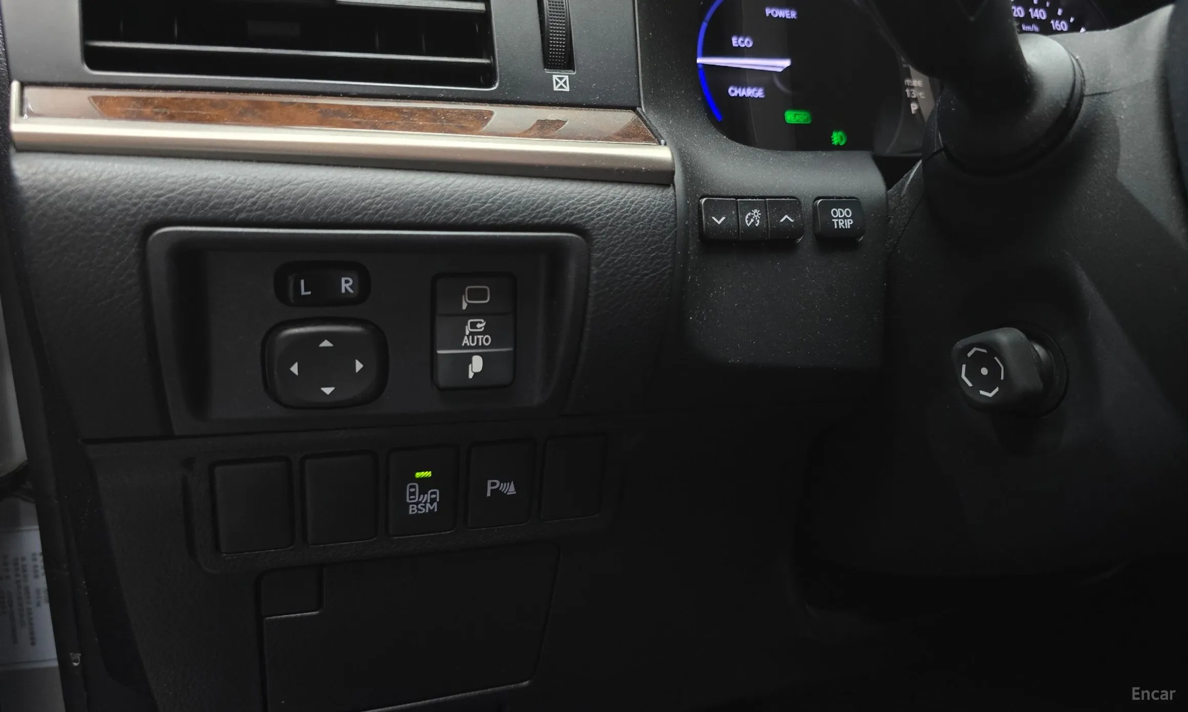 Lexus New ES300h превью 17