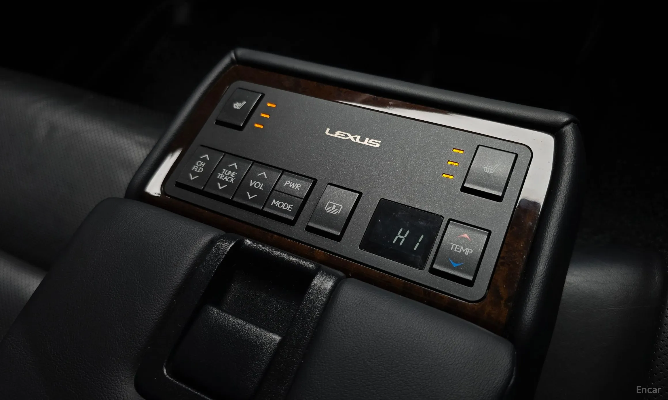 Lexus New ES300h превью 18