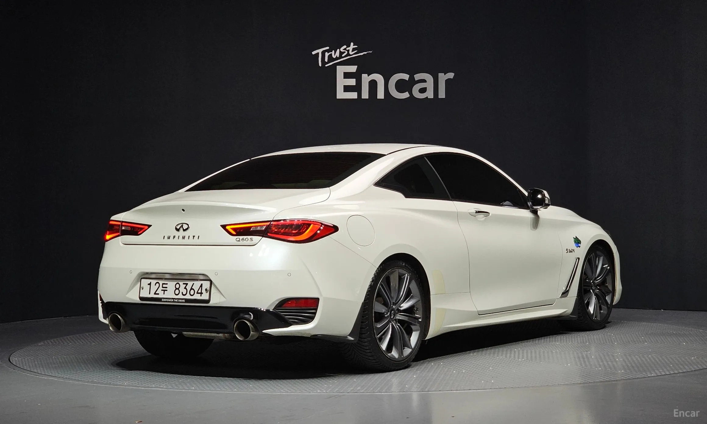 Infiniti Q60 (CV37)