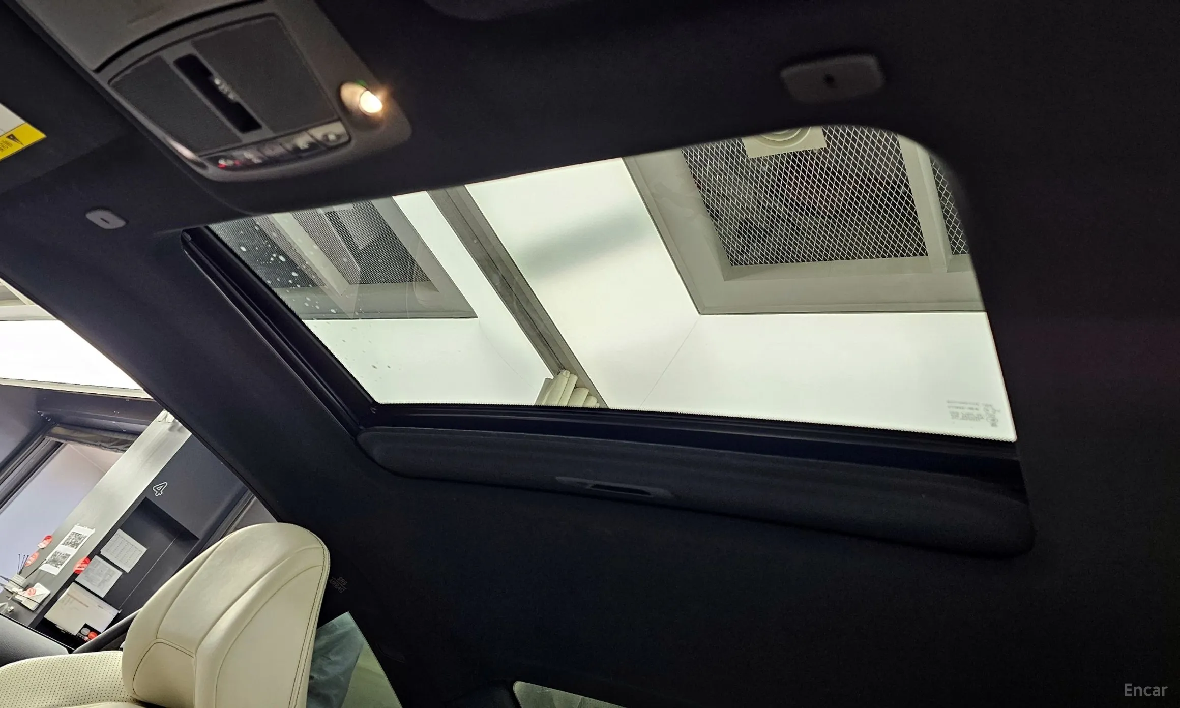 Infiniti Q60 (CV37) превью 19