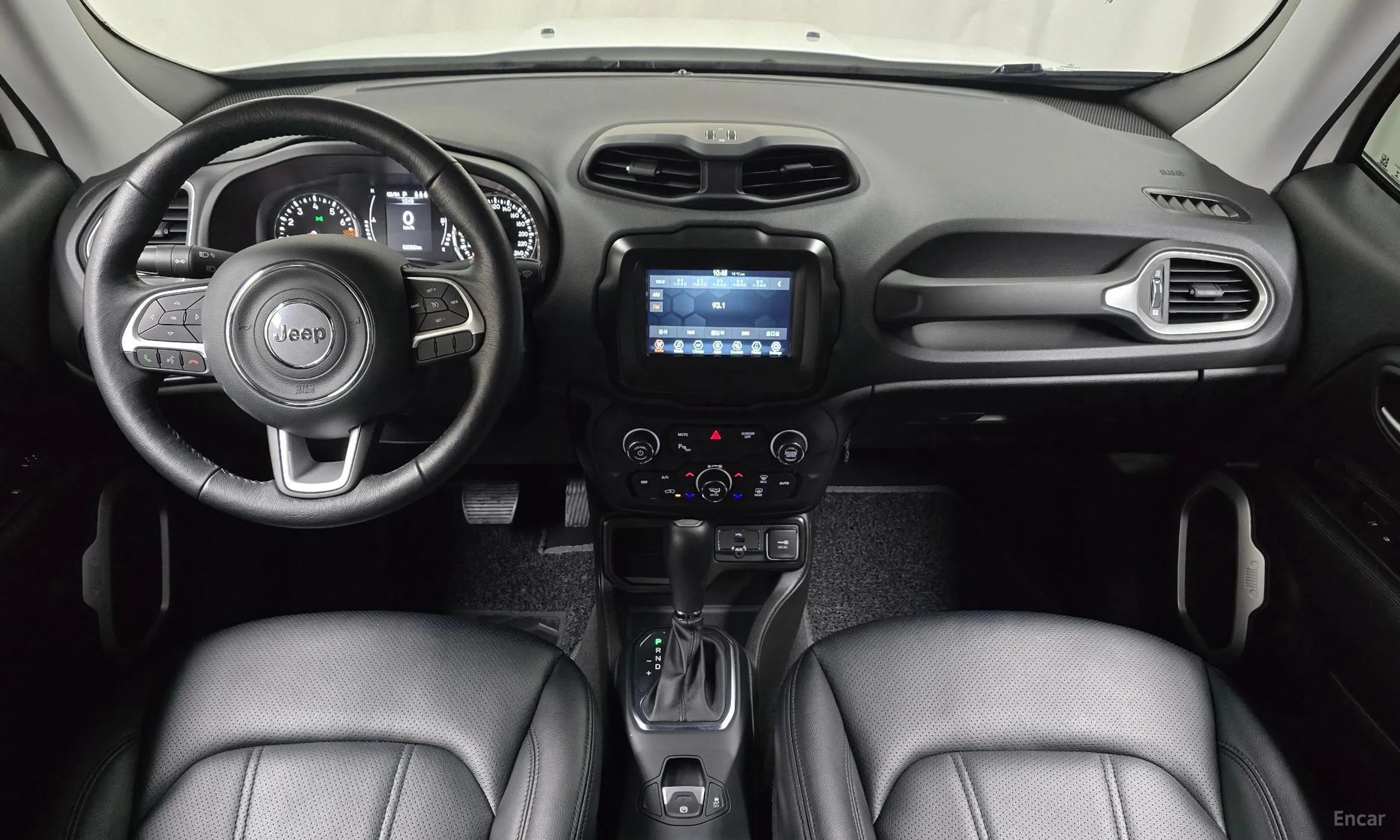 Jeep Renegade превью 7