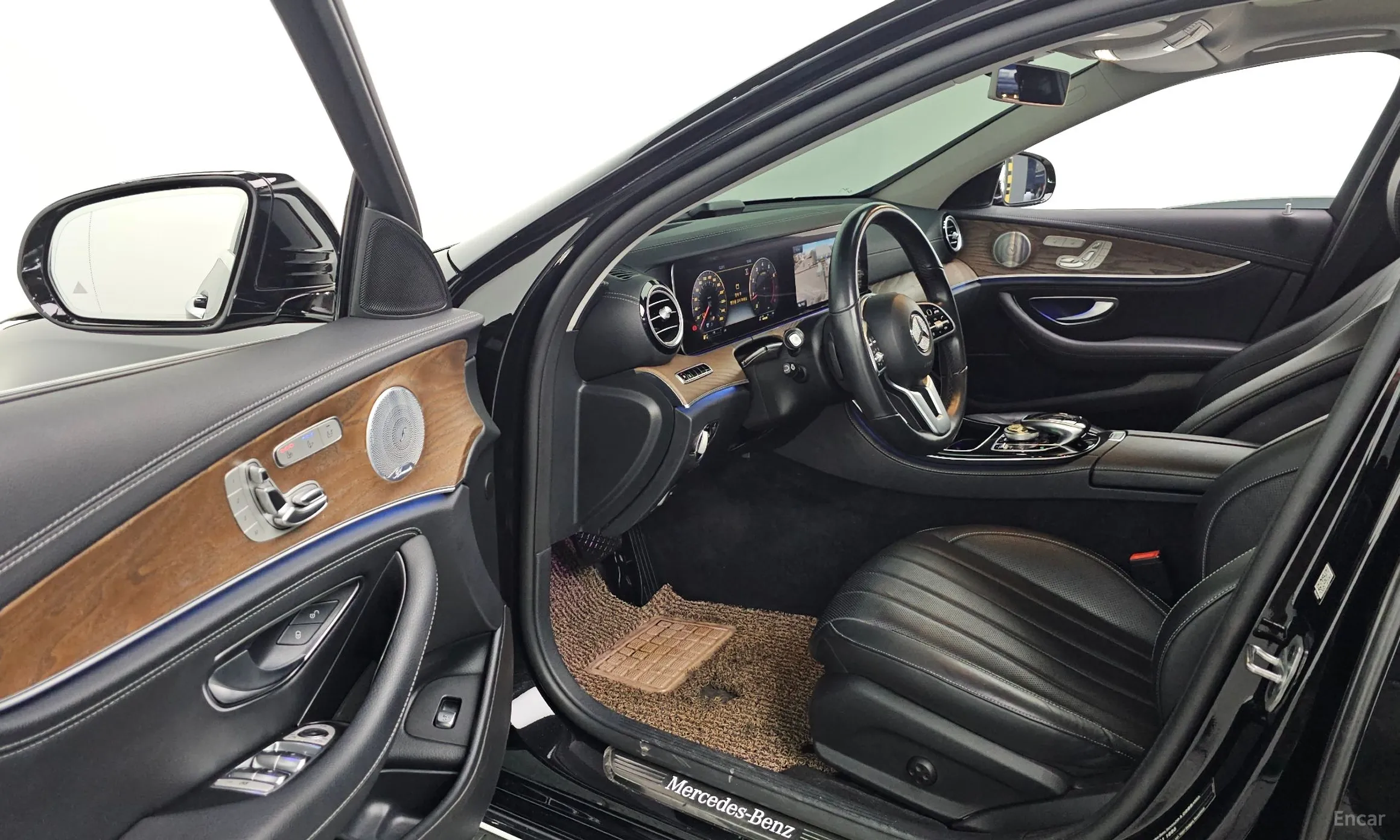 Mercedes Benz E-Class W213 превью 10