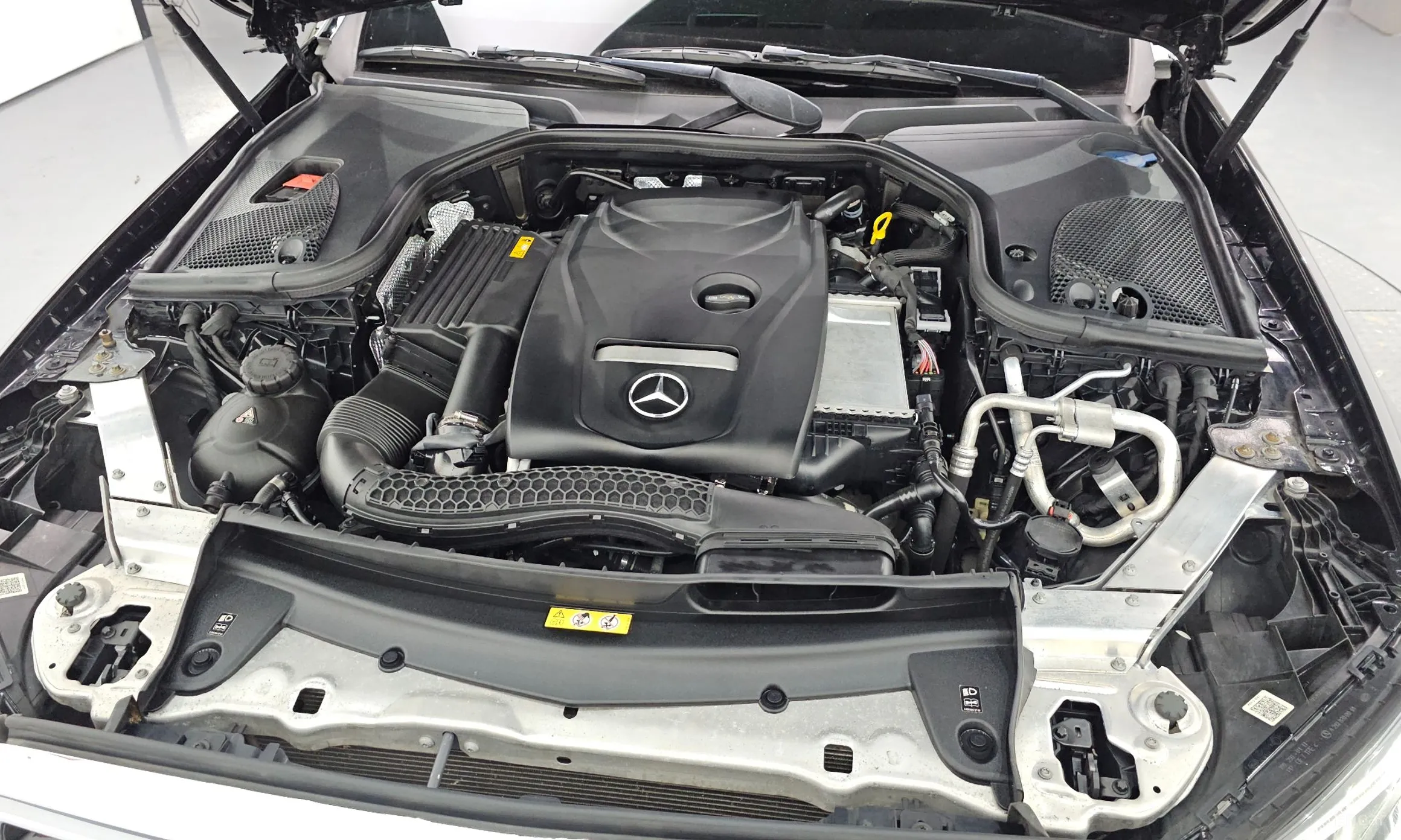 Mercedes Benz E-Class W213 превью 6