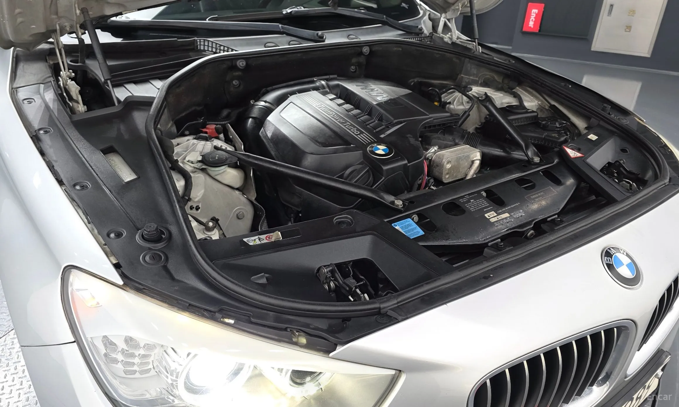 BMW 5 Series GT (F07) превью 6