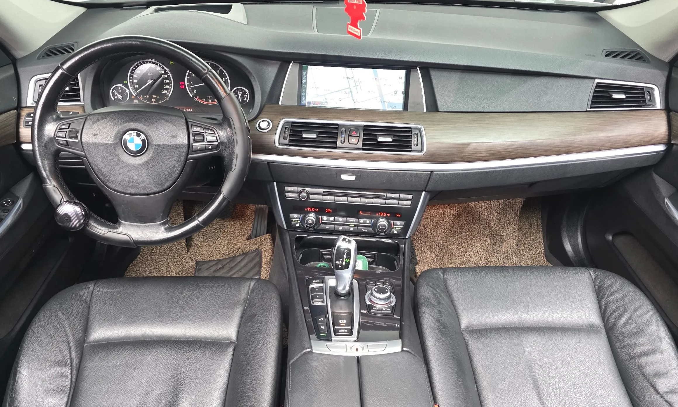 BMW 5 Series GT (F07) превью 7