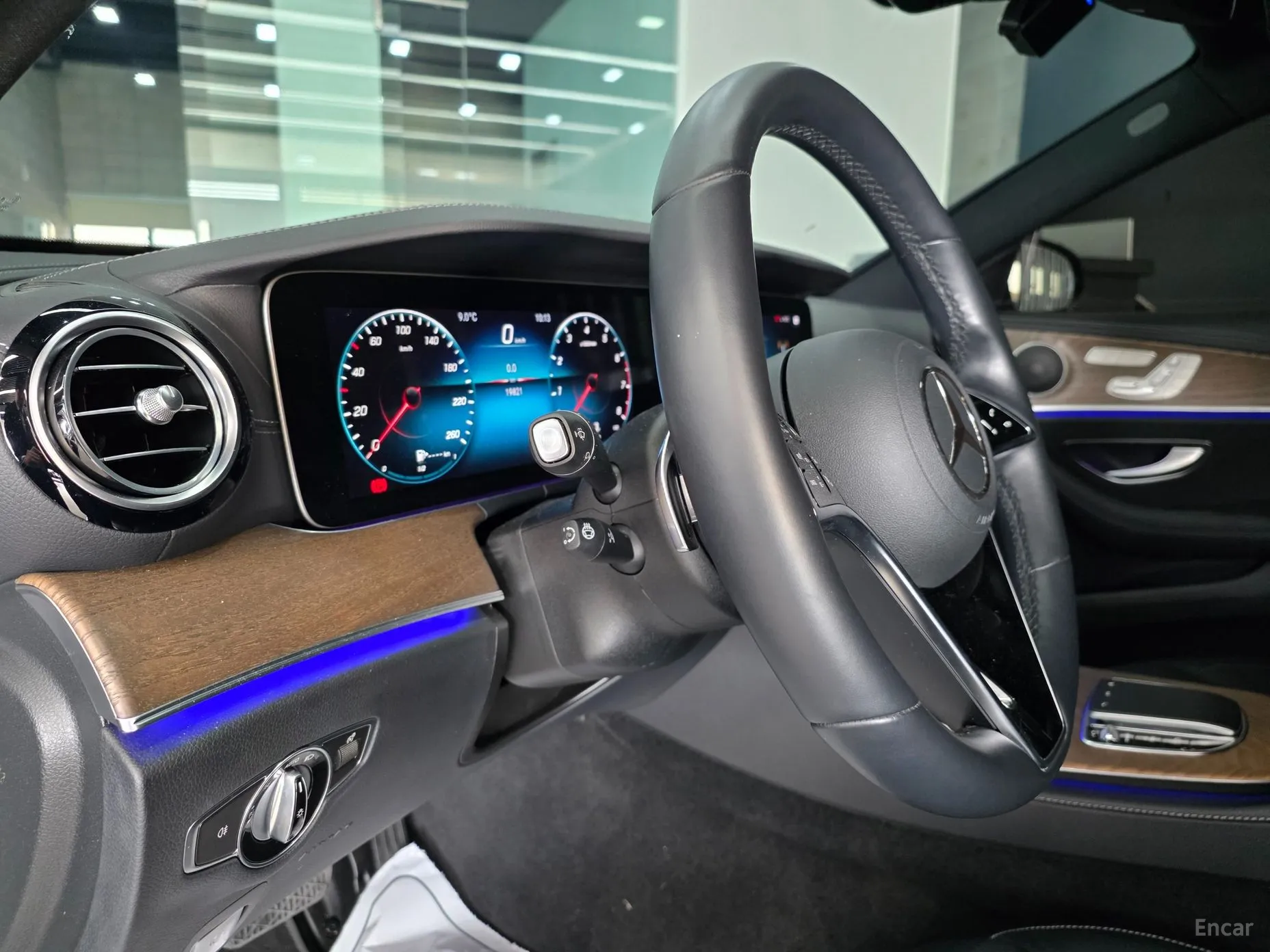 Mercedes Benz E-Class W213 превью 16