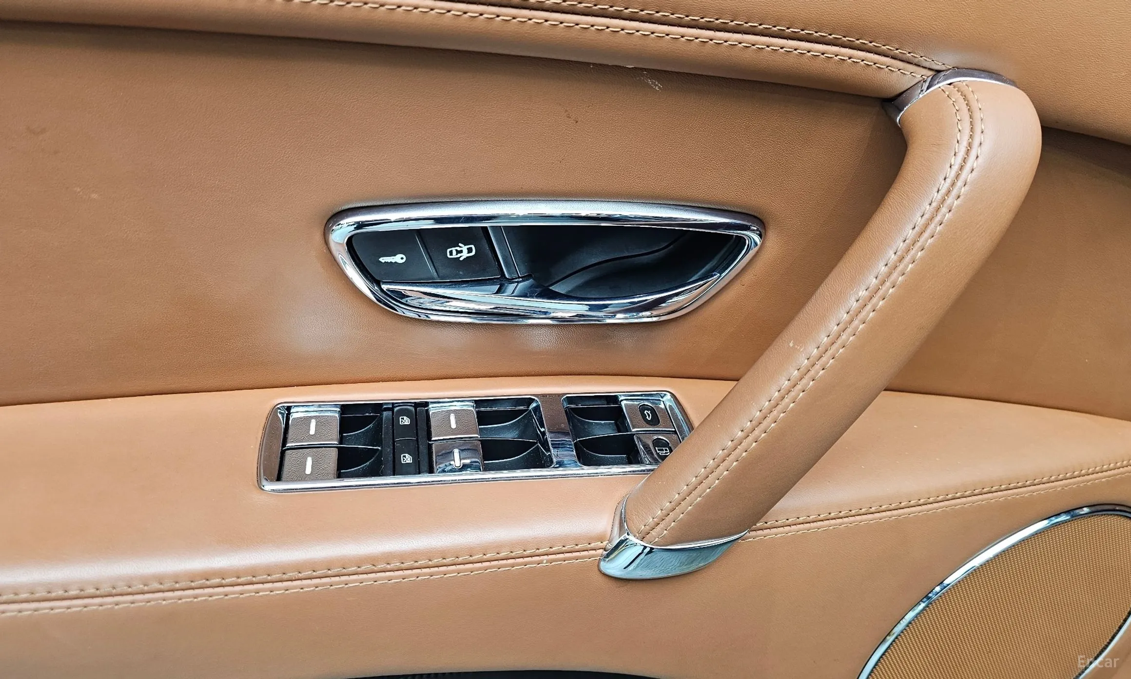 Bentley Flying Spur 2nd Generation превью 17