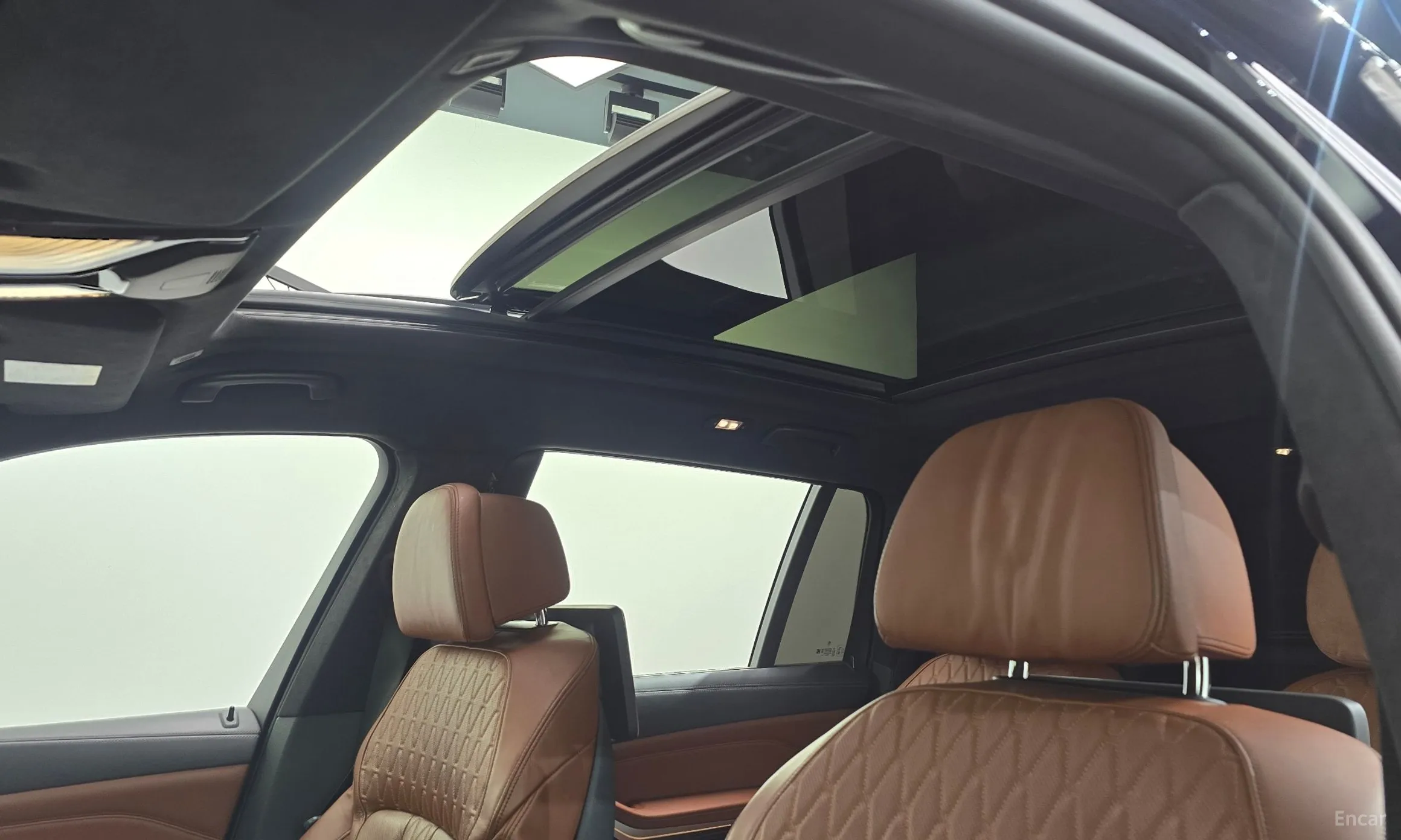 BMW X7 (G07) превью 19