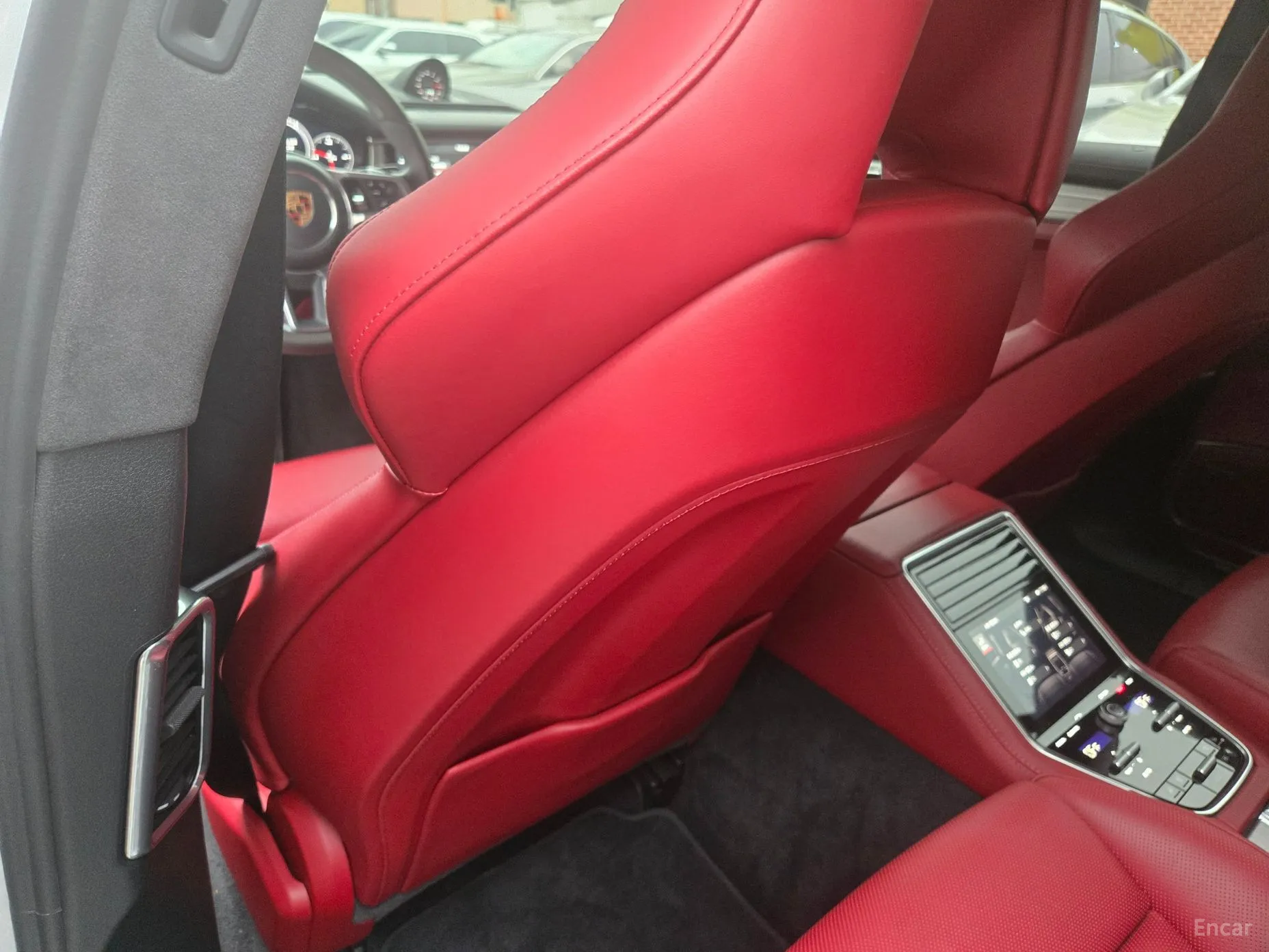 Porsche Panamera (971) превью 16