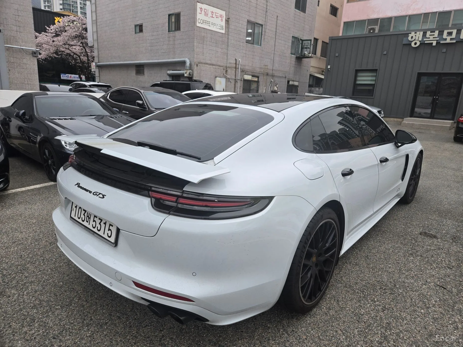 Porsche Panamera (971) превью 6