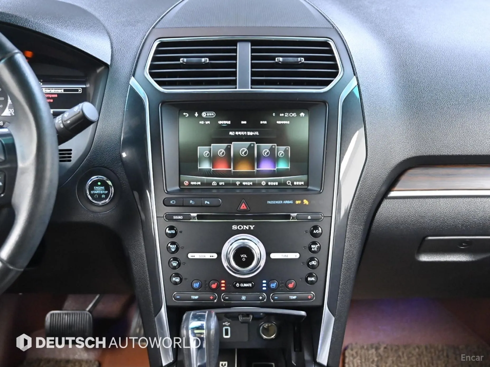 Ford Explorer превью 14