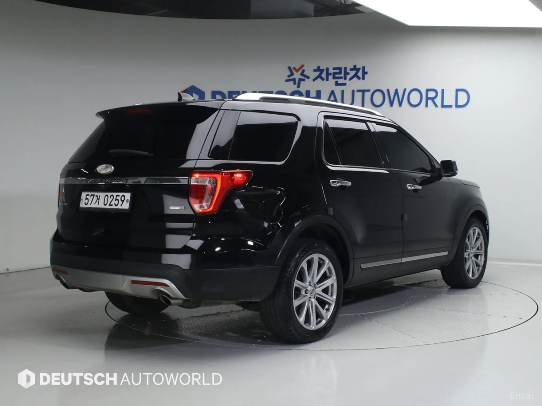 Ford Explorer превью 2