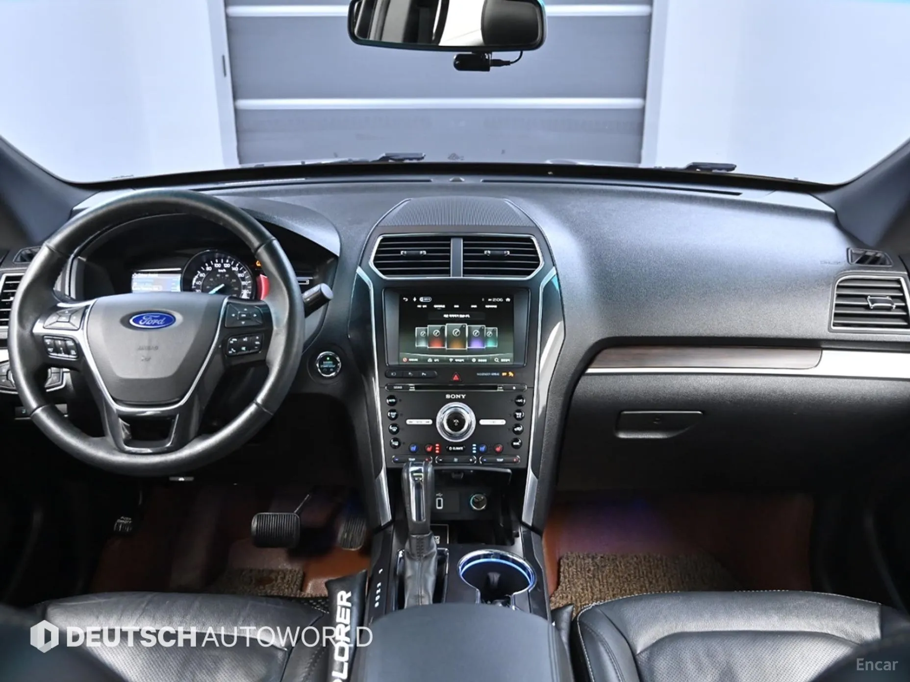 Ford Explorer превью 7