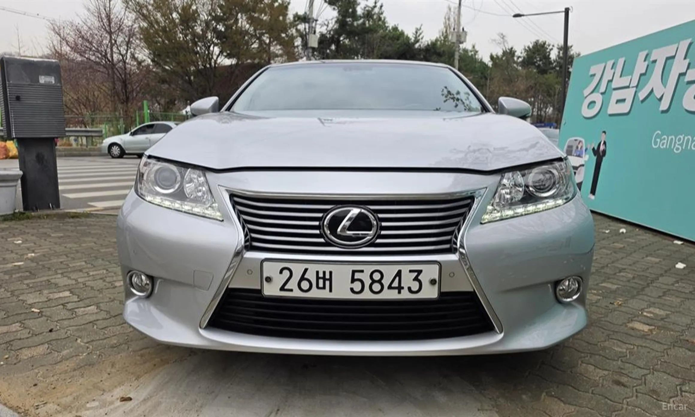Lexus New ES350 превью 3