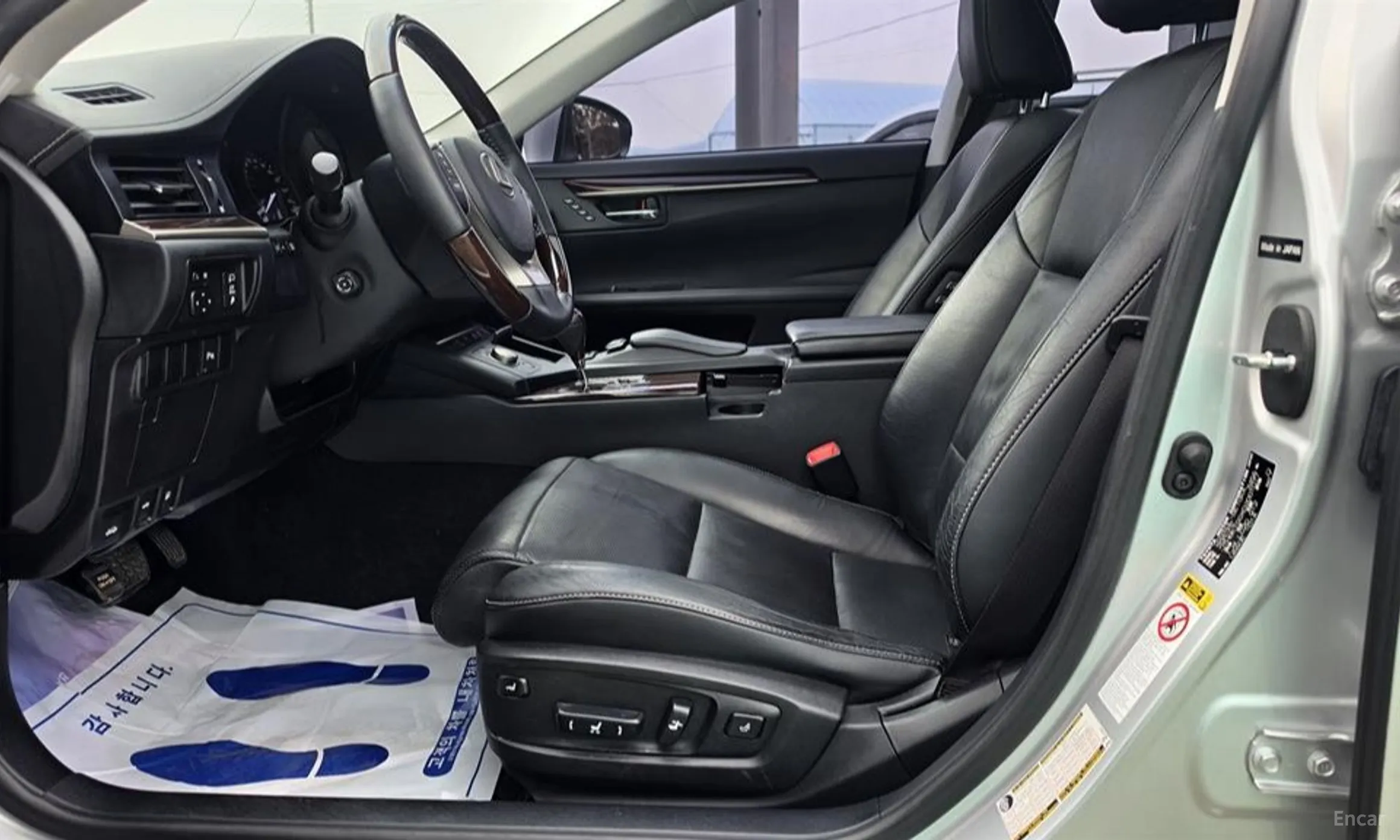 Lexus New ES350 превью 7