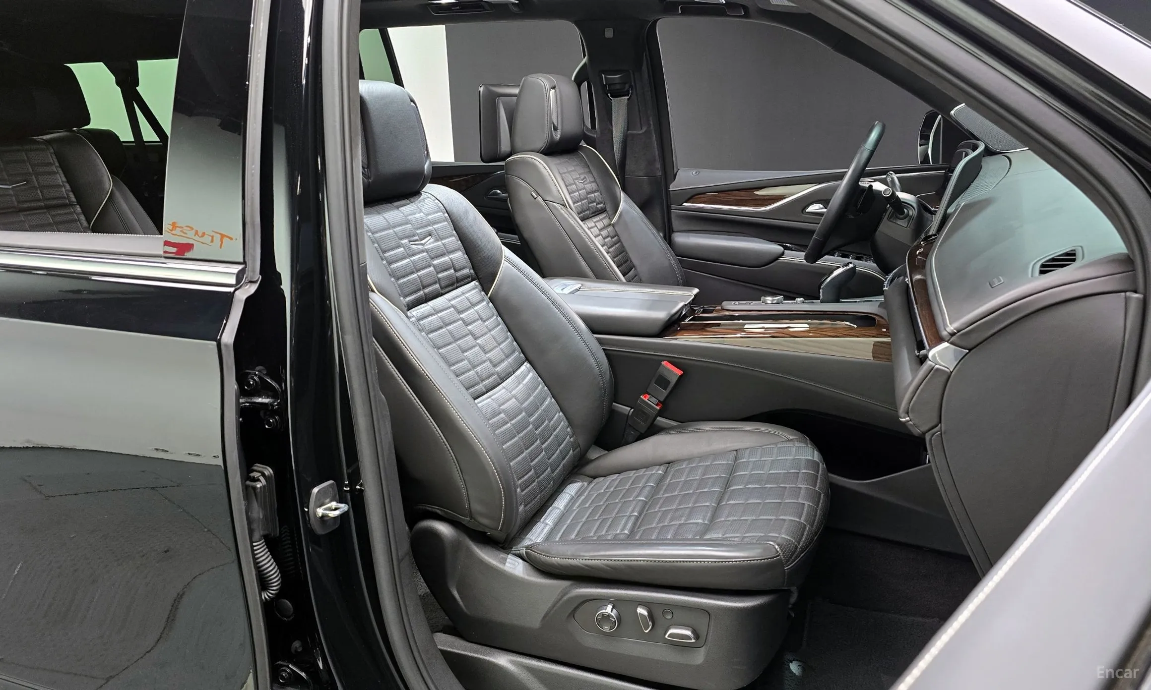Cadillac Escalade 5th Generation превью 12