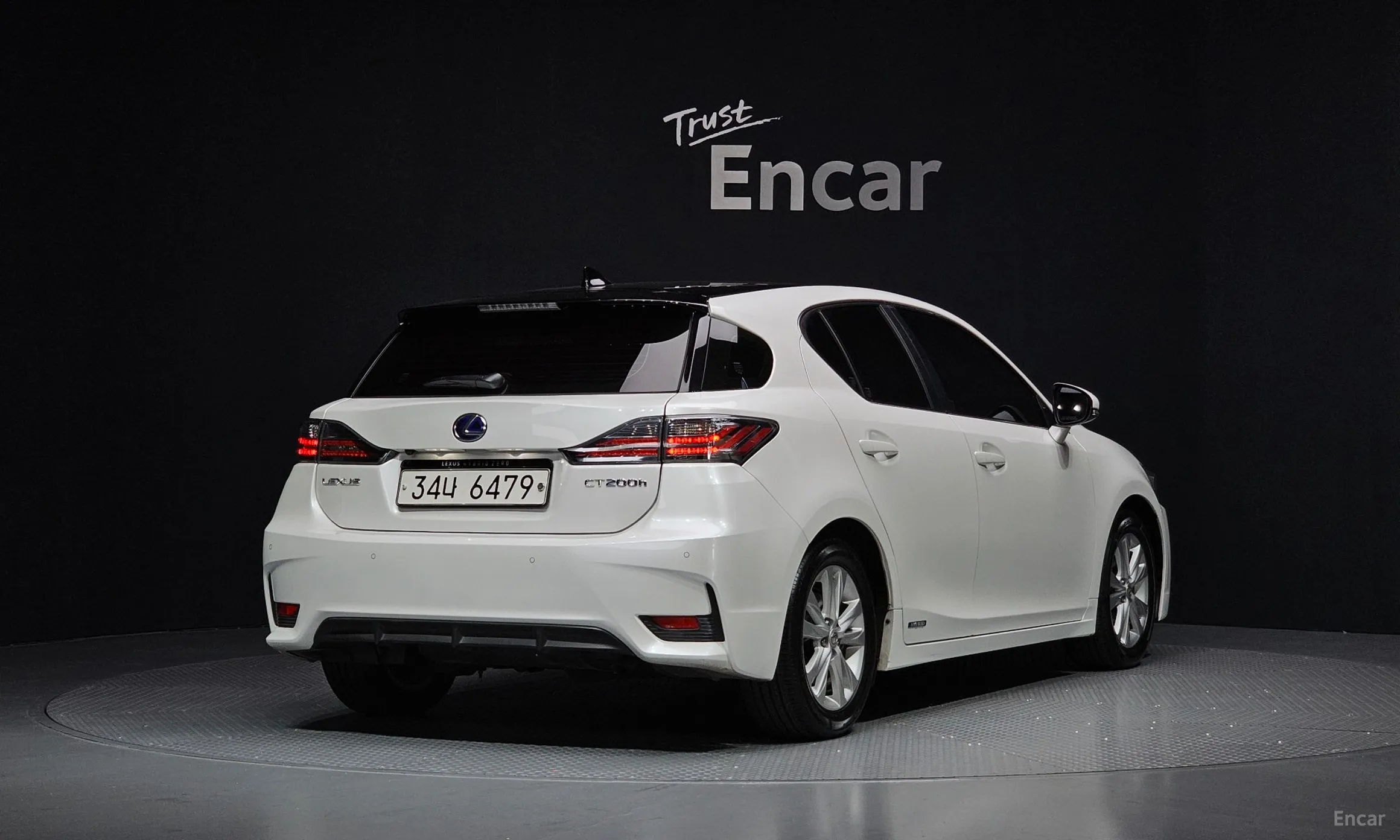 Lexus CT200h