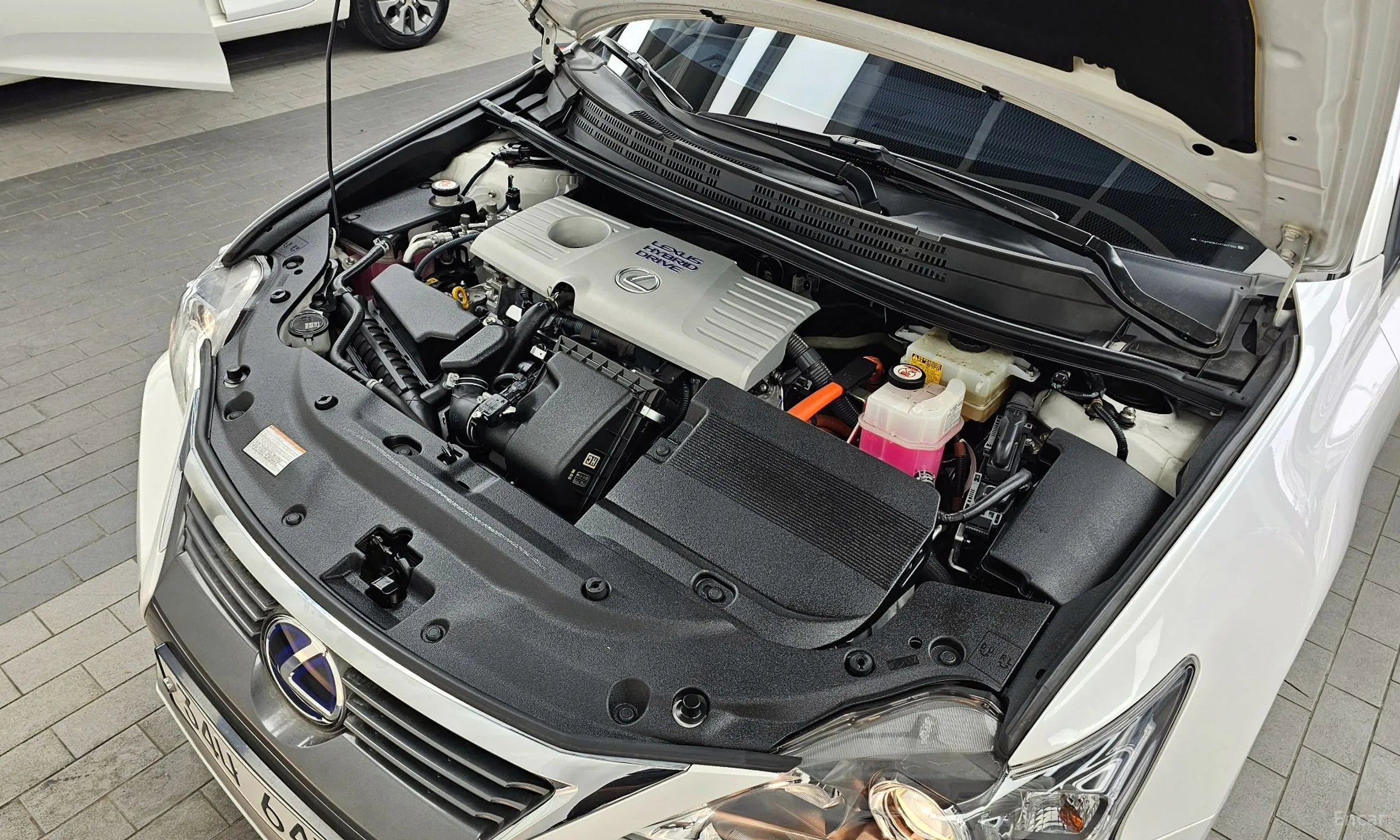 Lexus CT200h превью 6