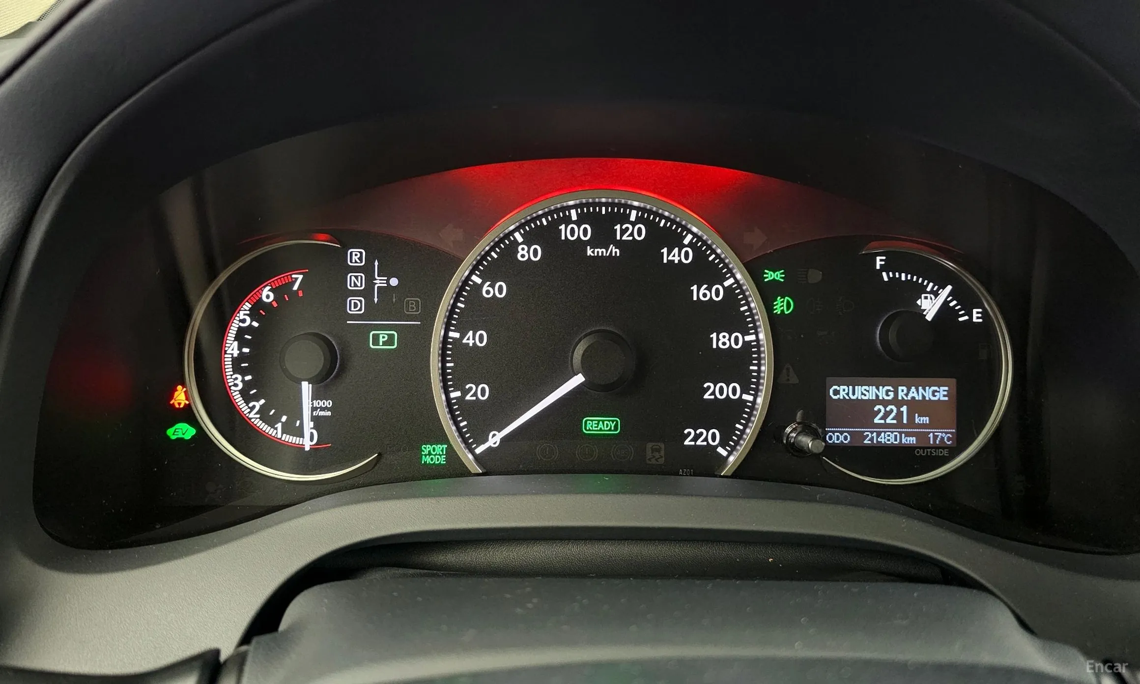 Lexus CT200h превью 8
