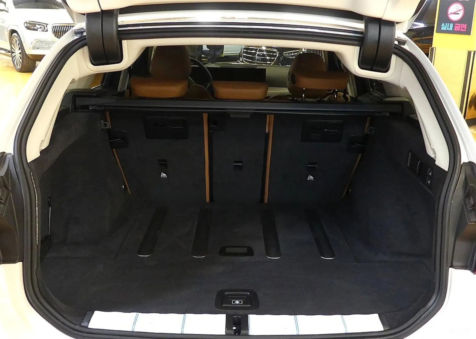 BMW 3 Series (G20) превью 4