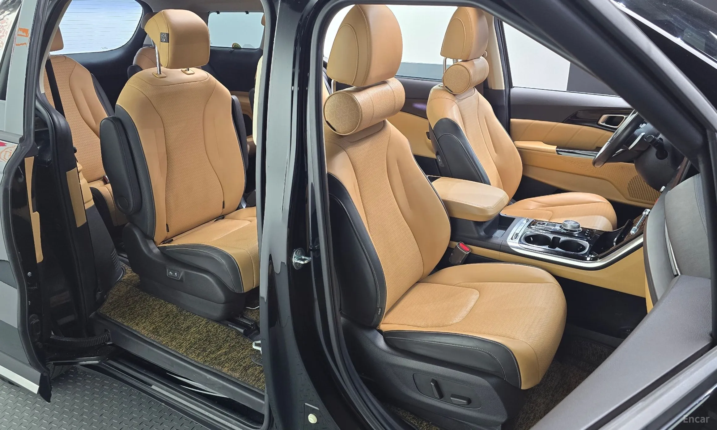 Kia Carnival Gen 4 превью 12